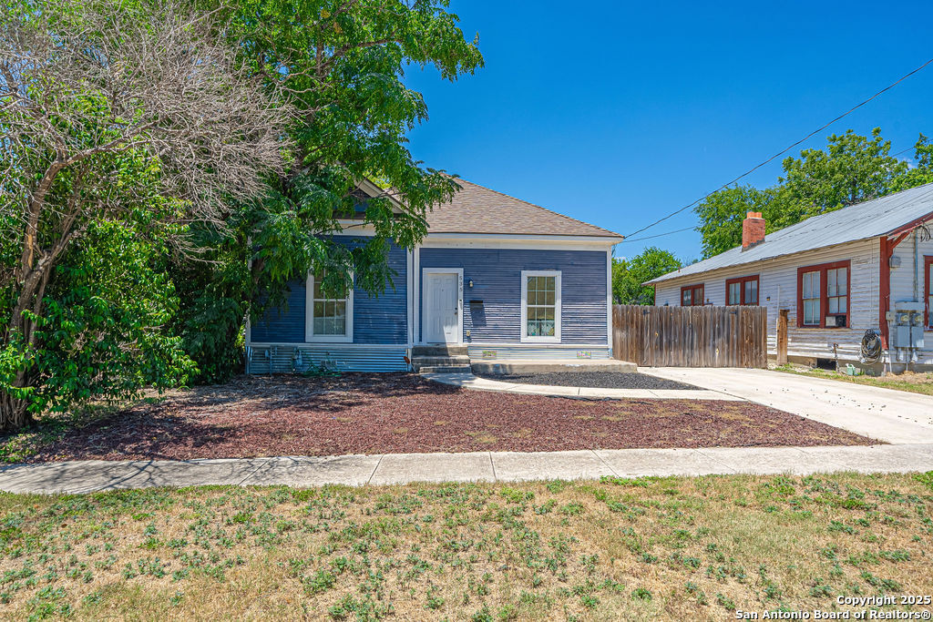 535 Denver, San Antonio, TX 78210 — photo 1