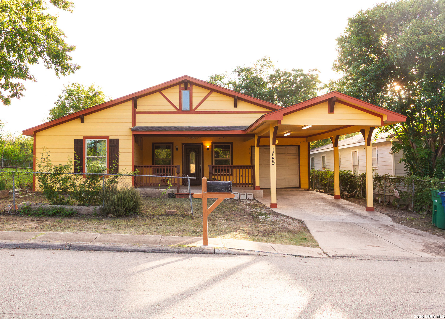 1659 Amanda St, San Antonio, TX 78210 — photo 1
