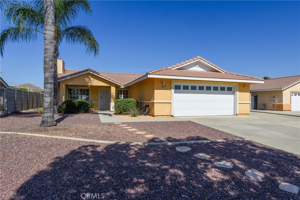 1215 Auburn, Hemet, CA 92545 — photo 1