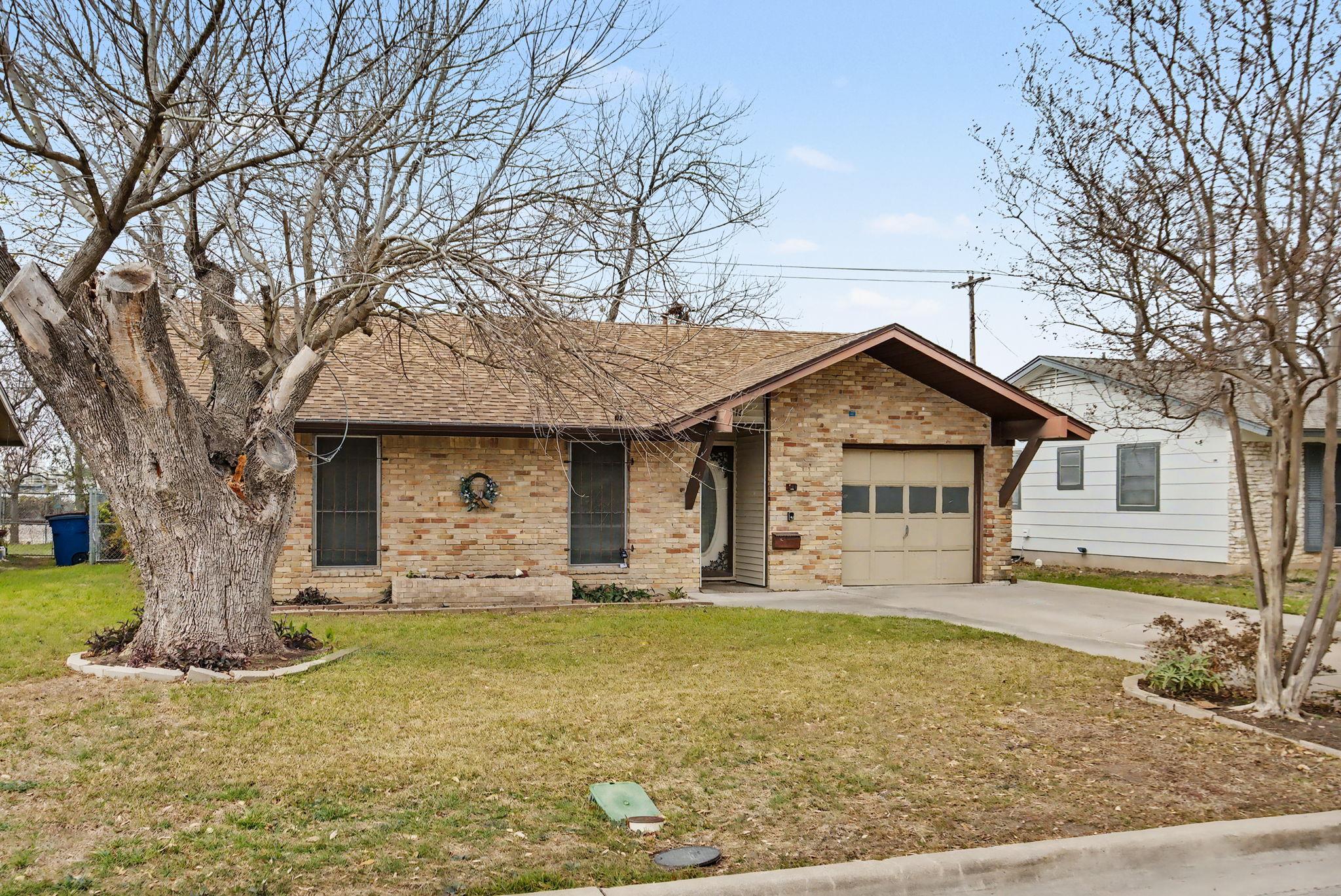 8516 Woodstone, Austin, TX 78757 — photo 1