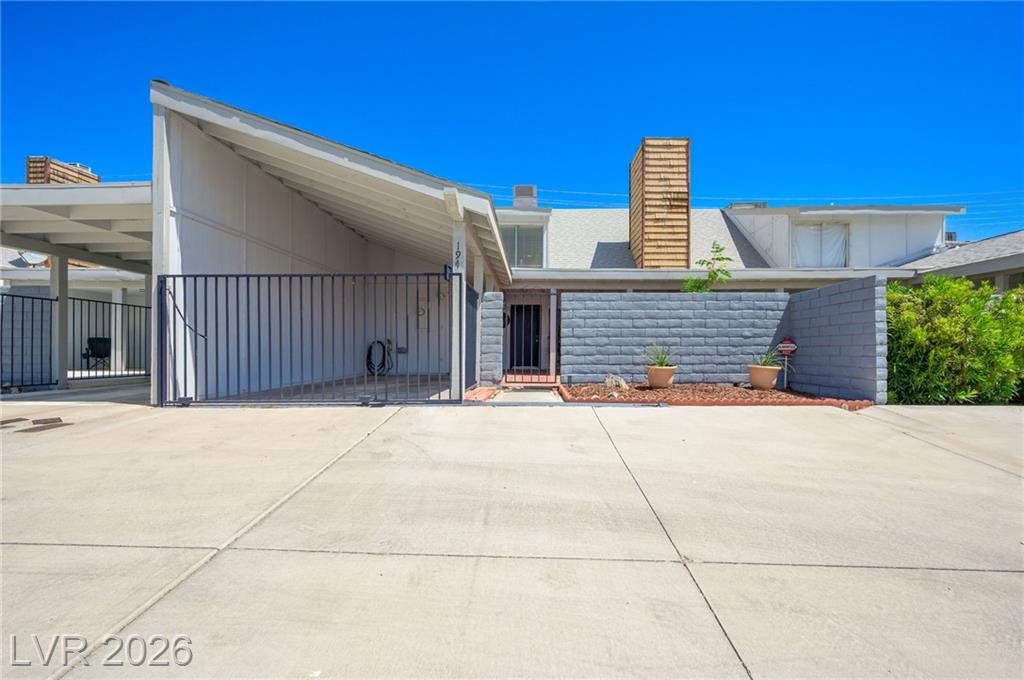 194  Sundance Shores Drive, Laughlin, NV 89029 — photo 1