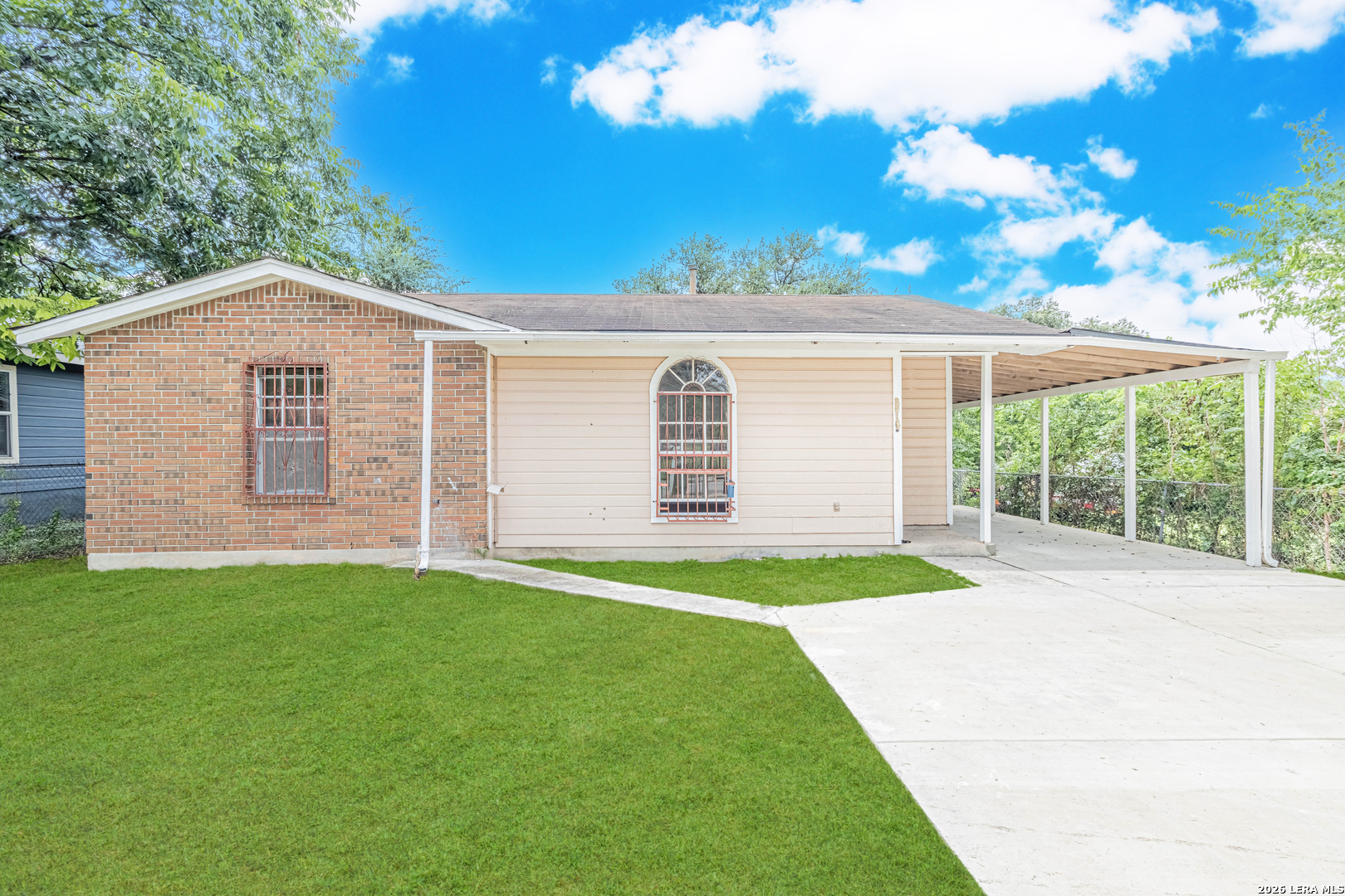 2416 Arbor, San Antonio, TX 78228 — photo 1