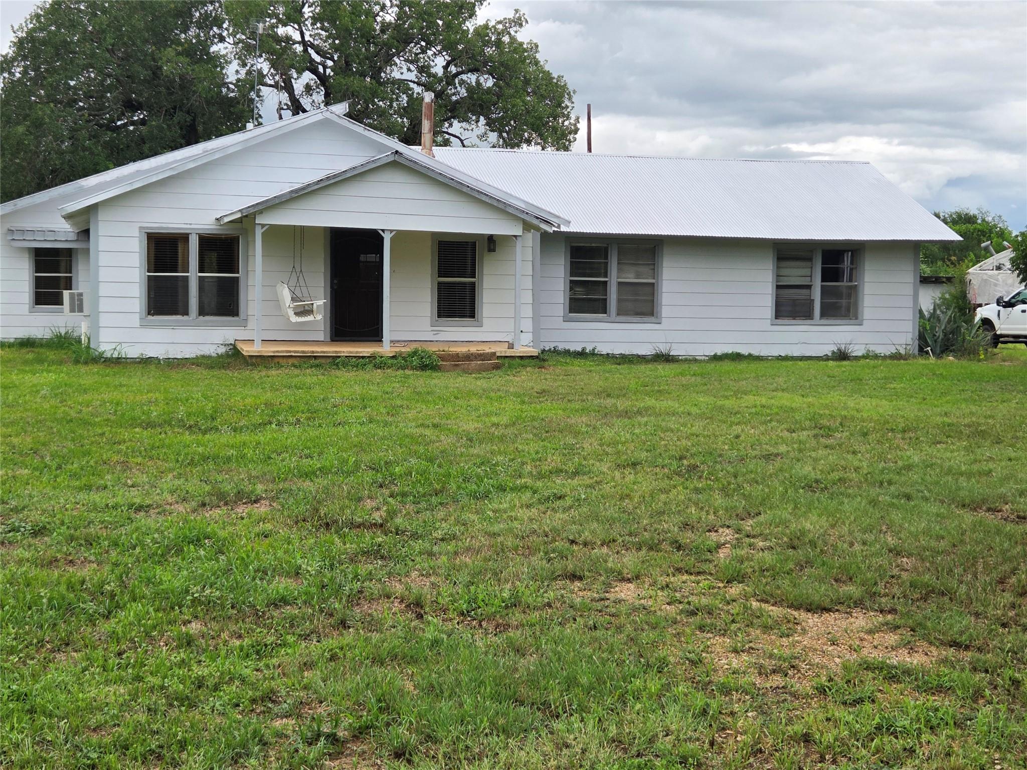 3165 CR 302, Rockdale, TX 76567 — photo 1