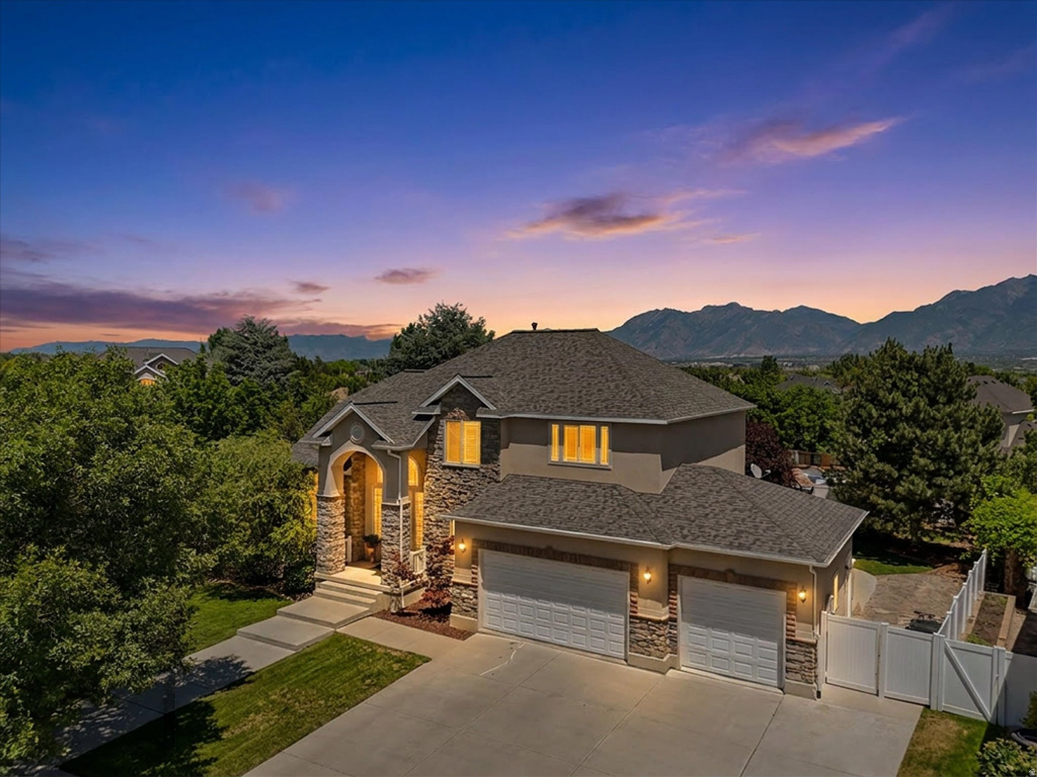 11309 S GREEN GRASS CT, South Jordan, UT 84095 — photo 1