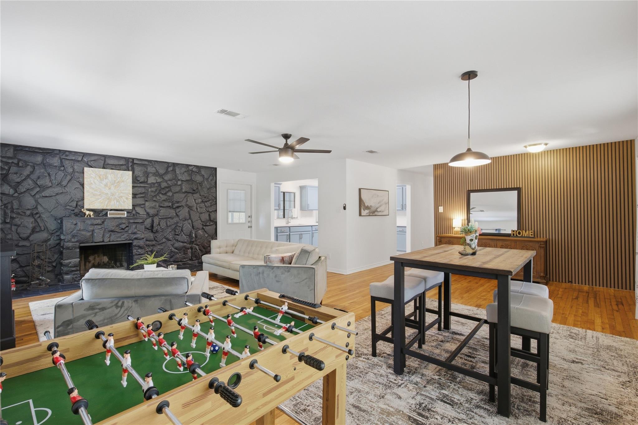 2001 Dixie, Round Rock, TX 78664 — photo 1