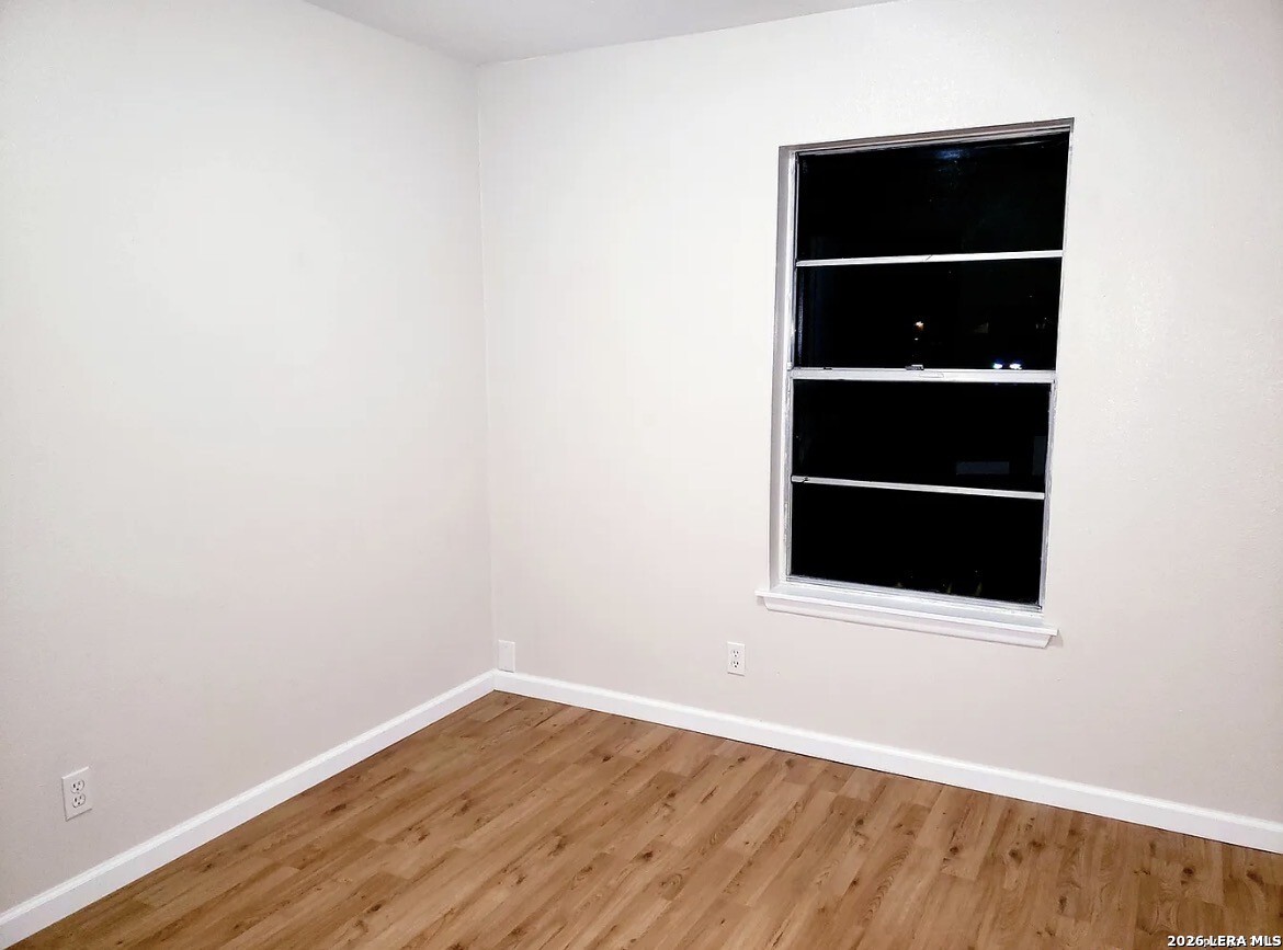 207 Lynhaven dr, ,  78220 — photo 1