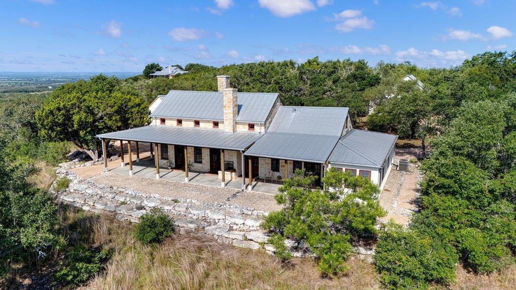 309 Ridgeview, Fredericksburg, TX 78624 — photo 1