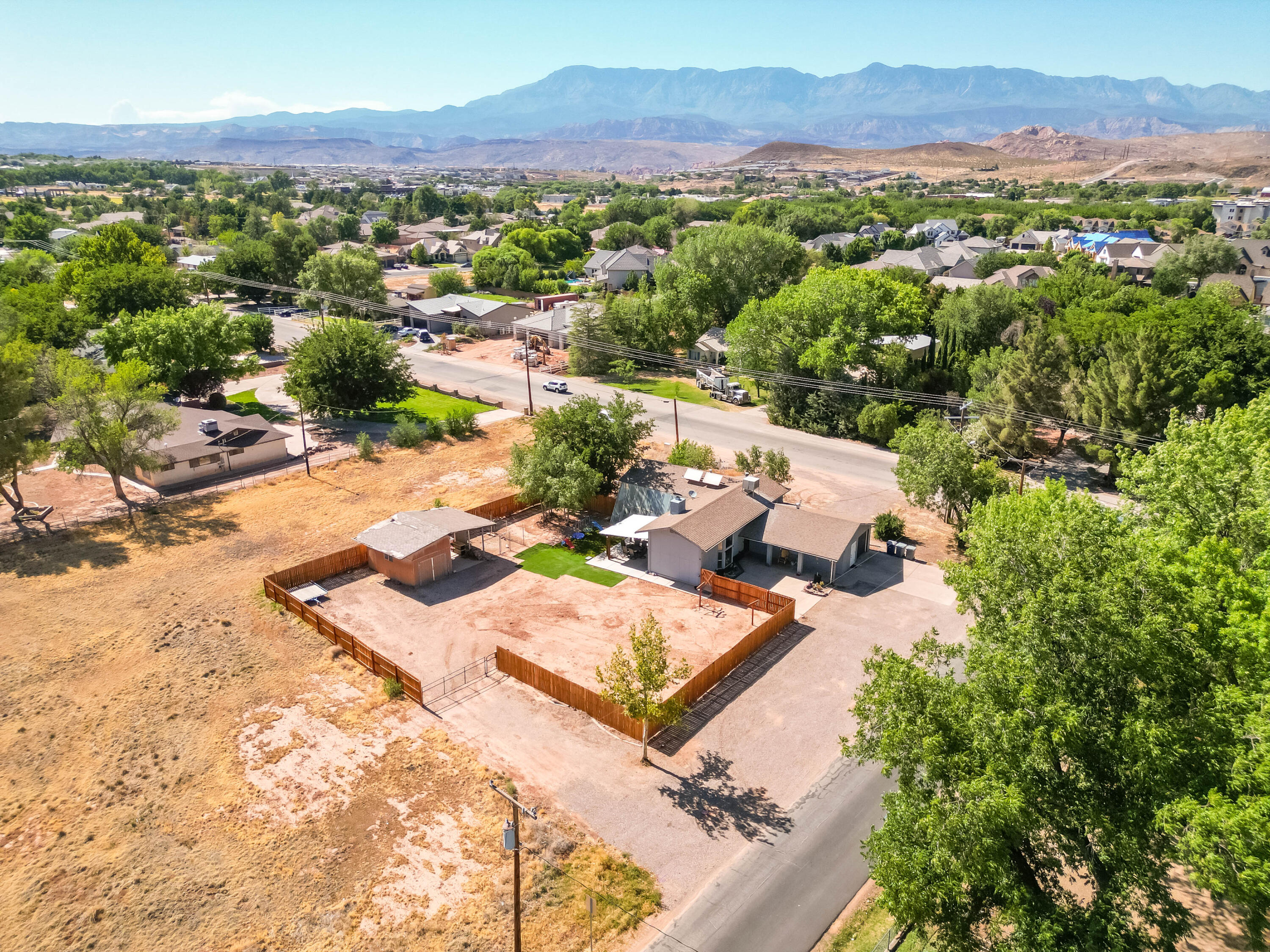 414 S 920 W, Hurricane, UT 84737 — photo 1