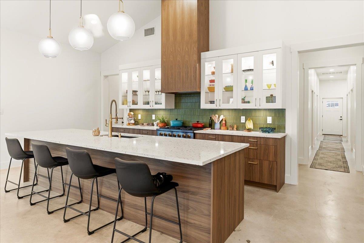 1550 Montell, Wimberley, TX 78676 — photo 1