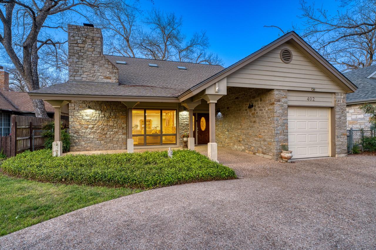 402 Meadowlakes, Meadowlakes, TX 78654 — photo 1