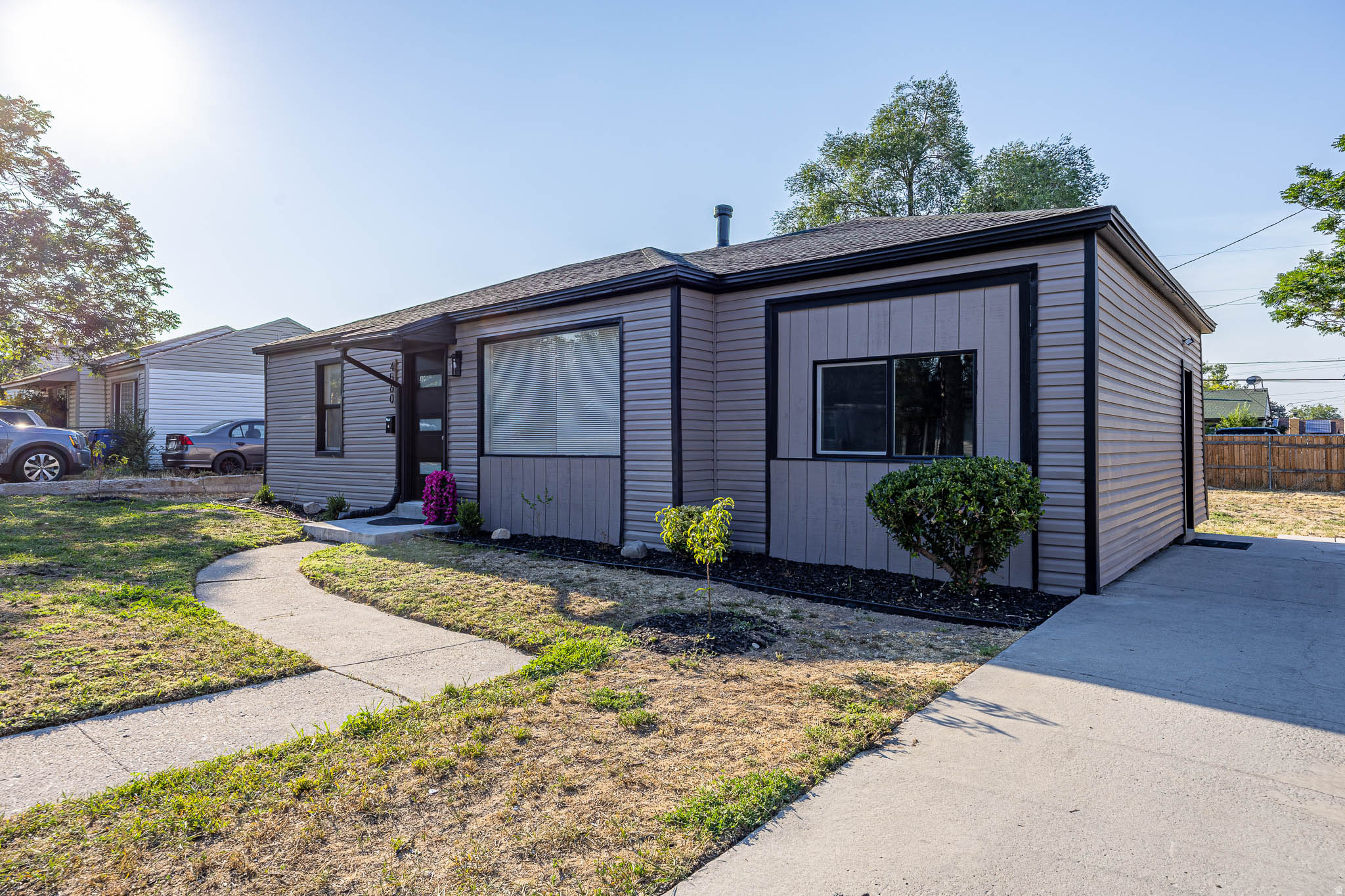 4560 W 5540 S, Kearns, UT 84118 — photo 1