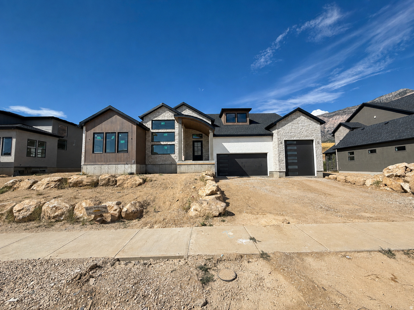 1290 W CARIBOU CT, Pleasant View, UT 84414 — photo 1