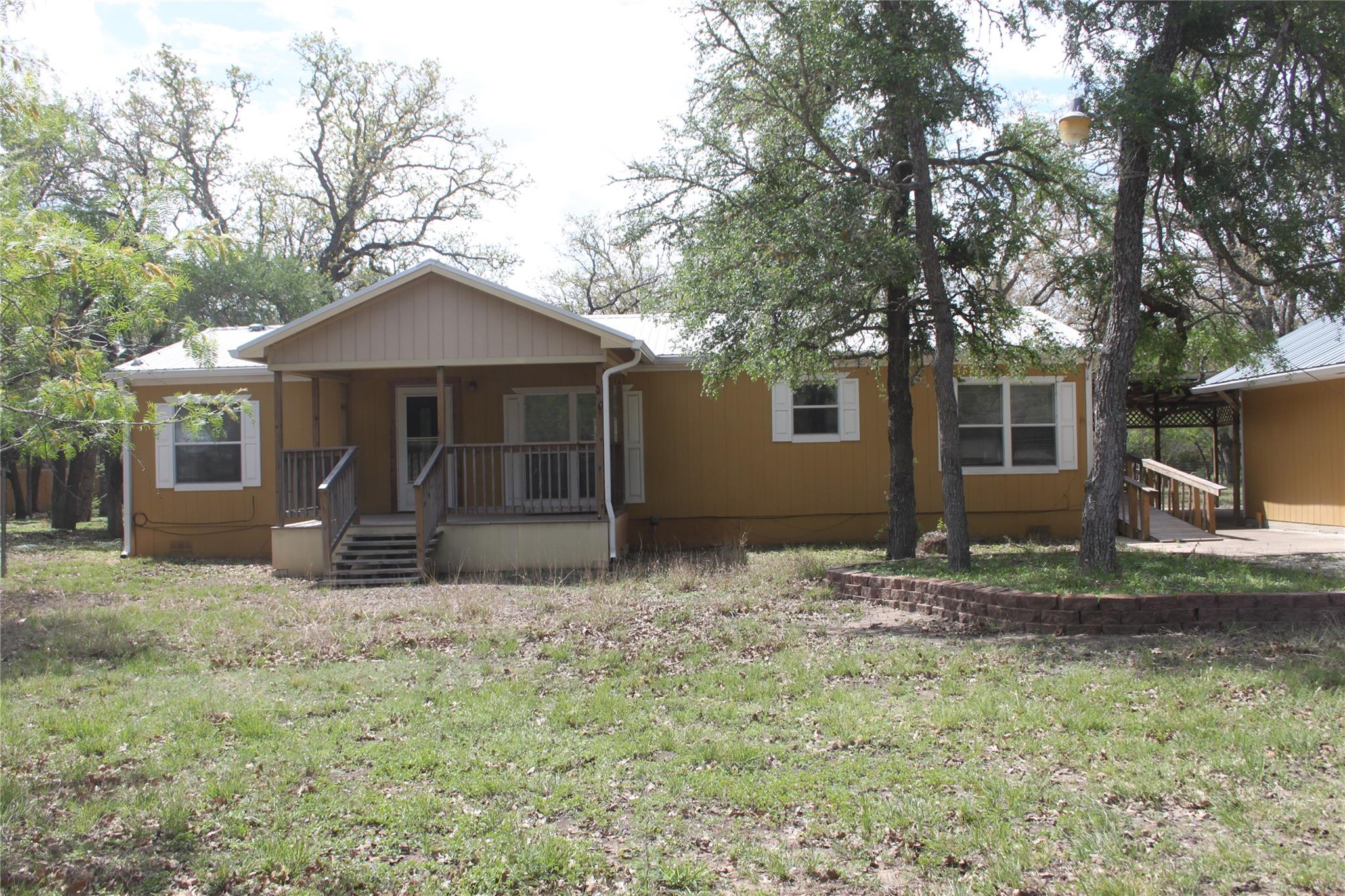 936 Fm 1185, Lockhart, TX 78644 — photo 1