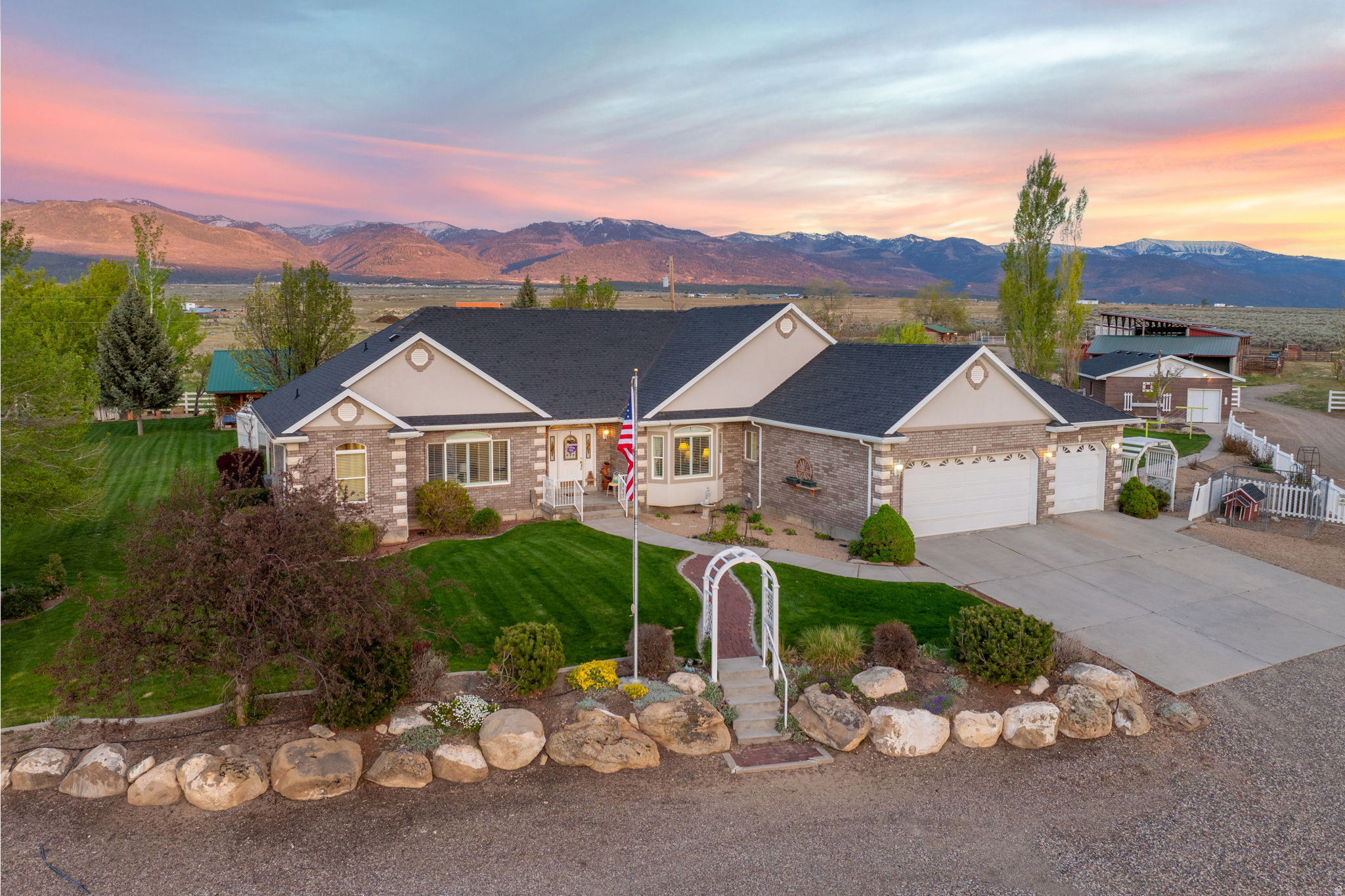 1495 S HWY 117, Mt Pleasant, UT 84647 — photo 1
