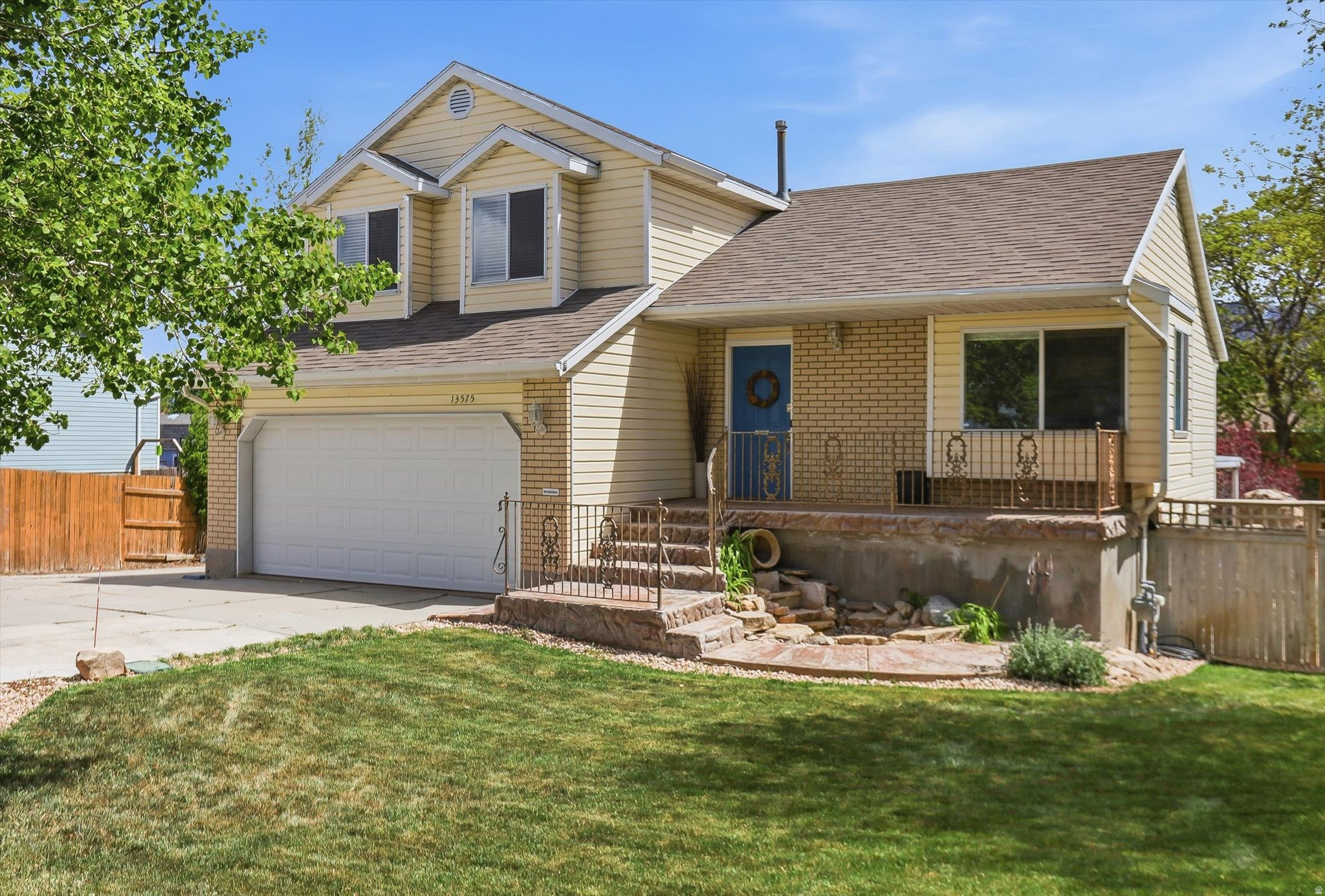 13575 S 2200 W, Riverton, UT 84065 — photo 1