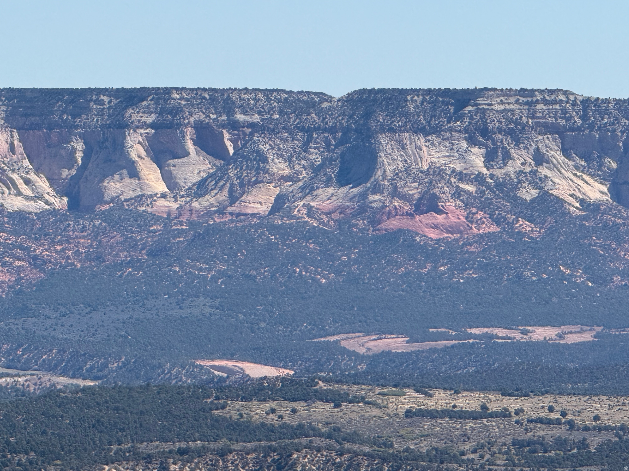 1 MINERAL SPRINGS RD, Mount Carmel, UT 84755 — photo 1