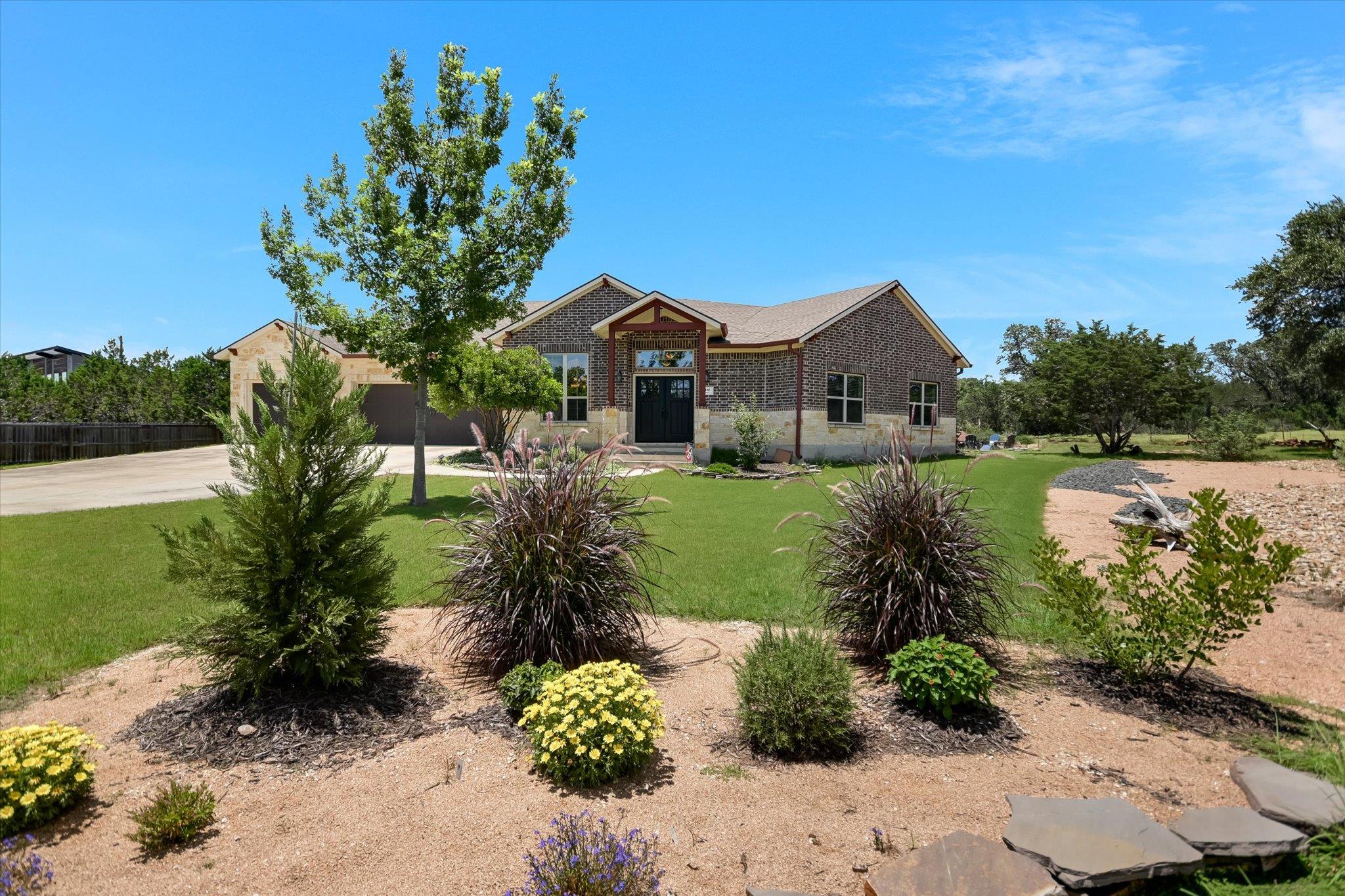 110 Liberty Bell, Fischer, TX 78623 — photo 1
