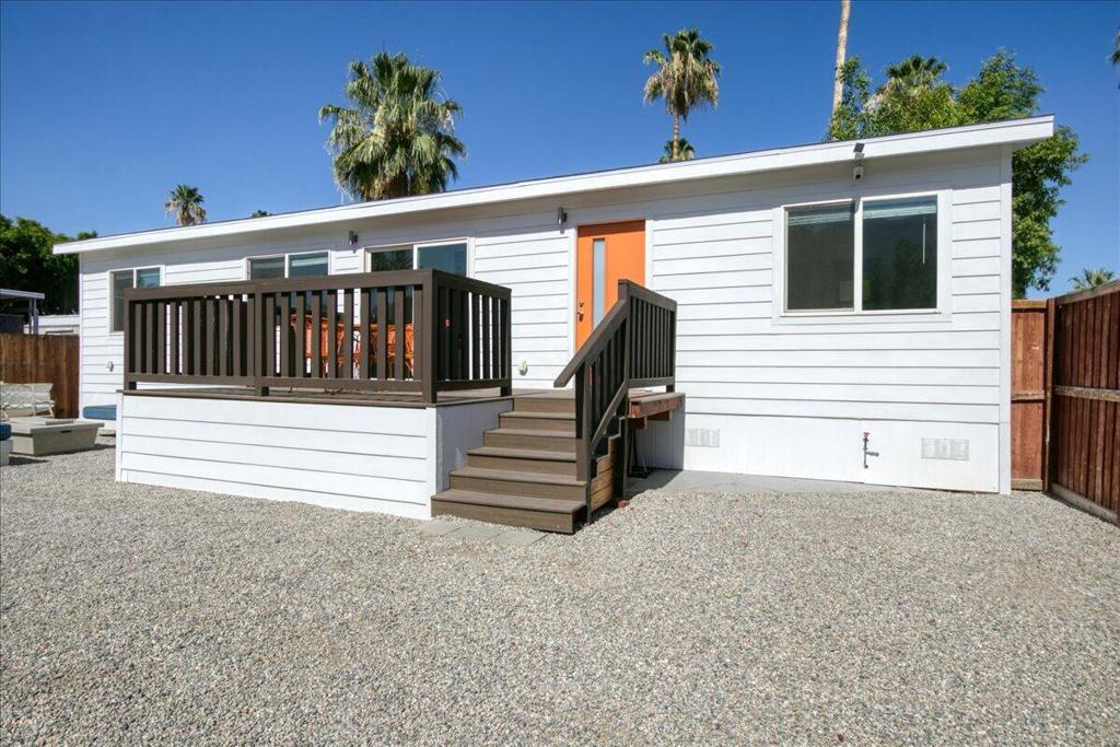 102 Fondulac Street, Palm Springs, CA 92264 — photo 1