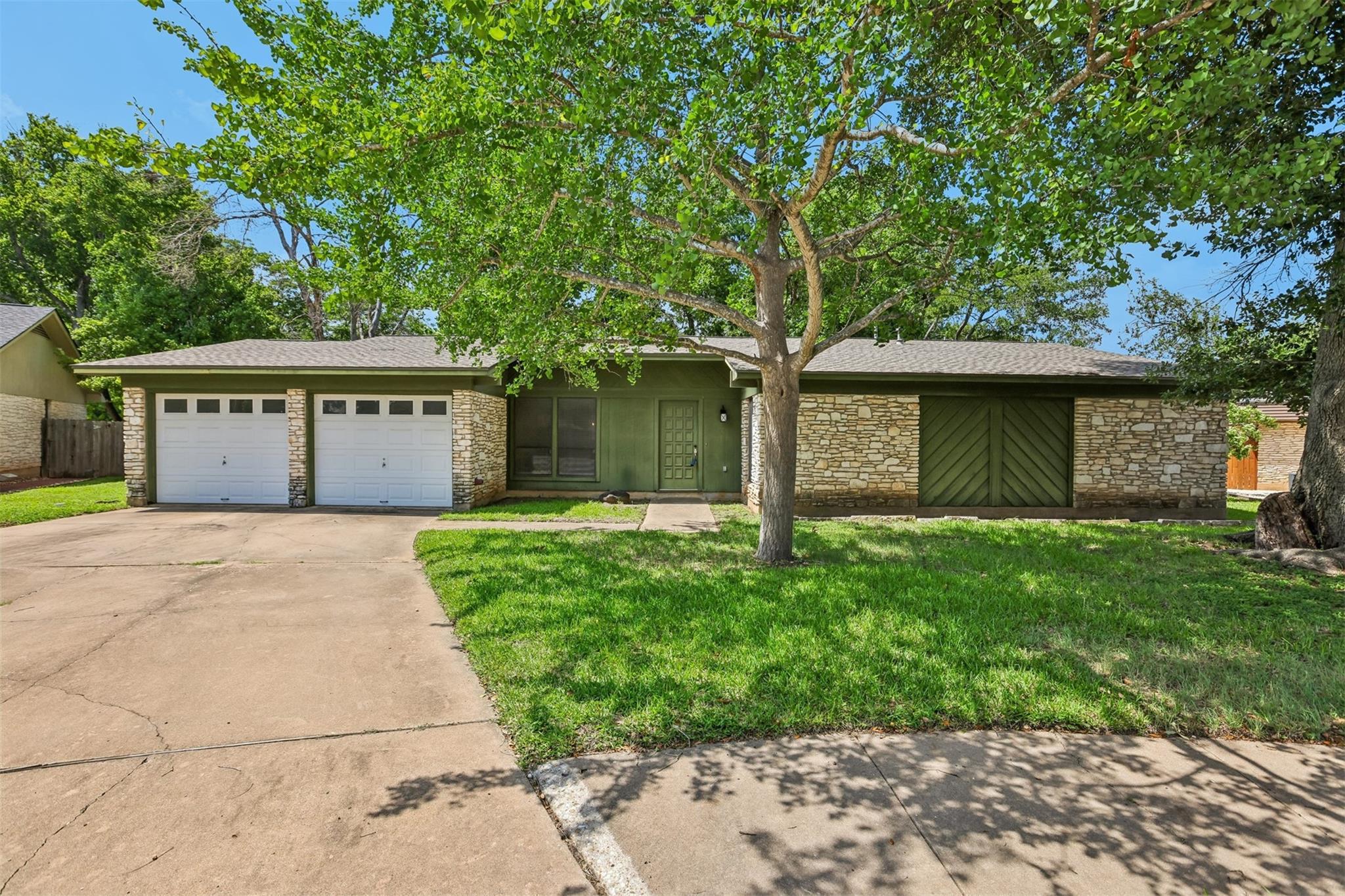 10602  Double Tree Cv, Austin, TX 78750 — photo 1