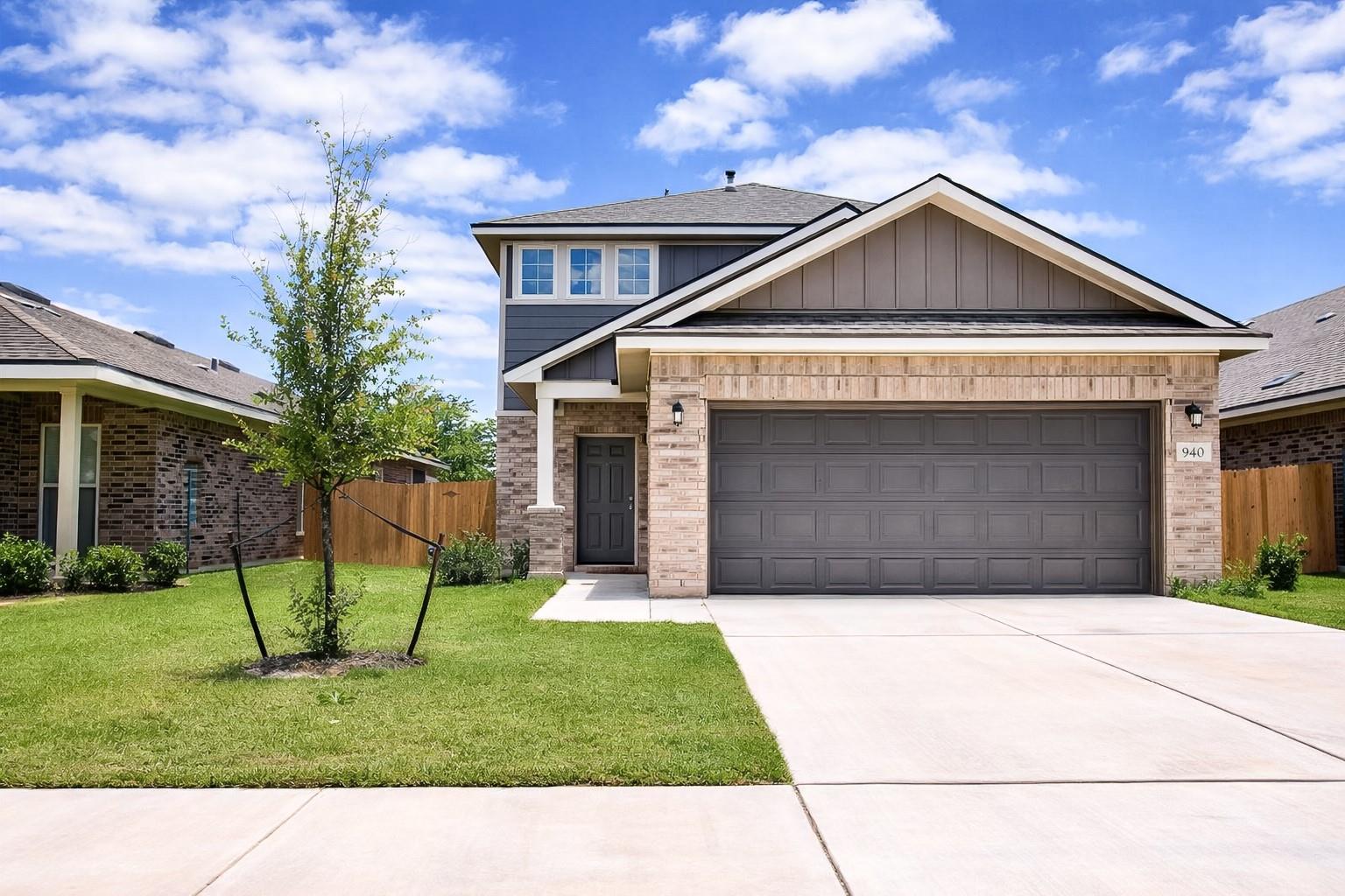 940  Paddock Ln, Georgetown, TX 78626 — photo 1