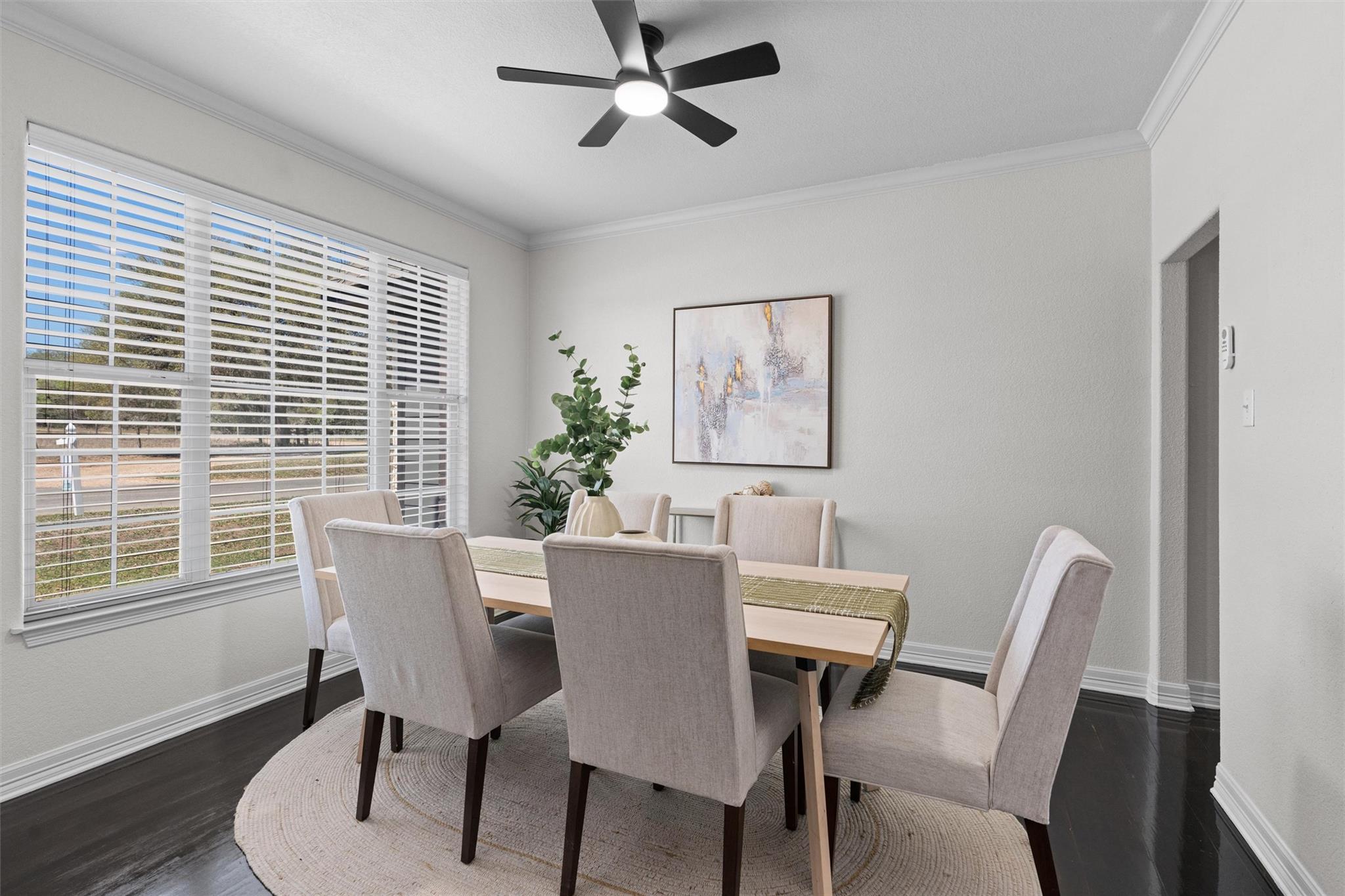 312  Country Club Dr, La Grange, TX 78945 — photo 1