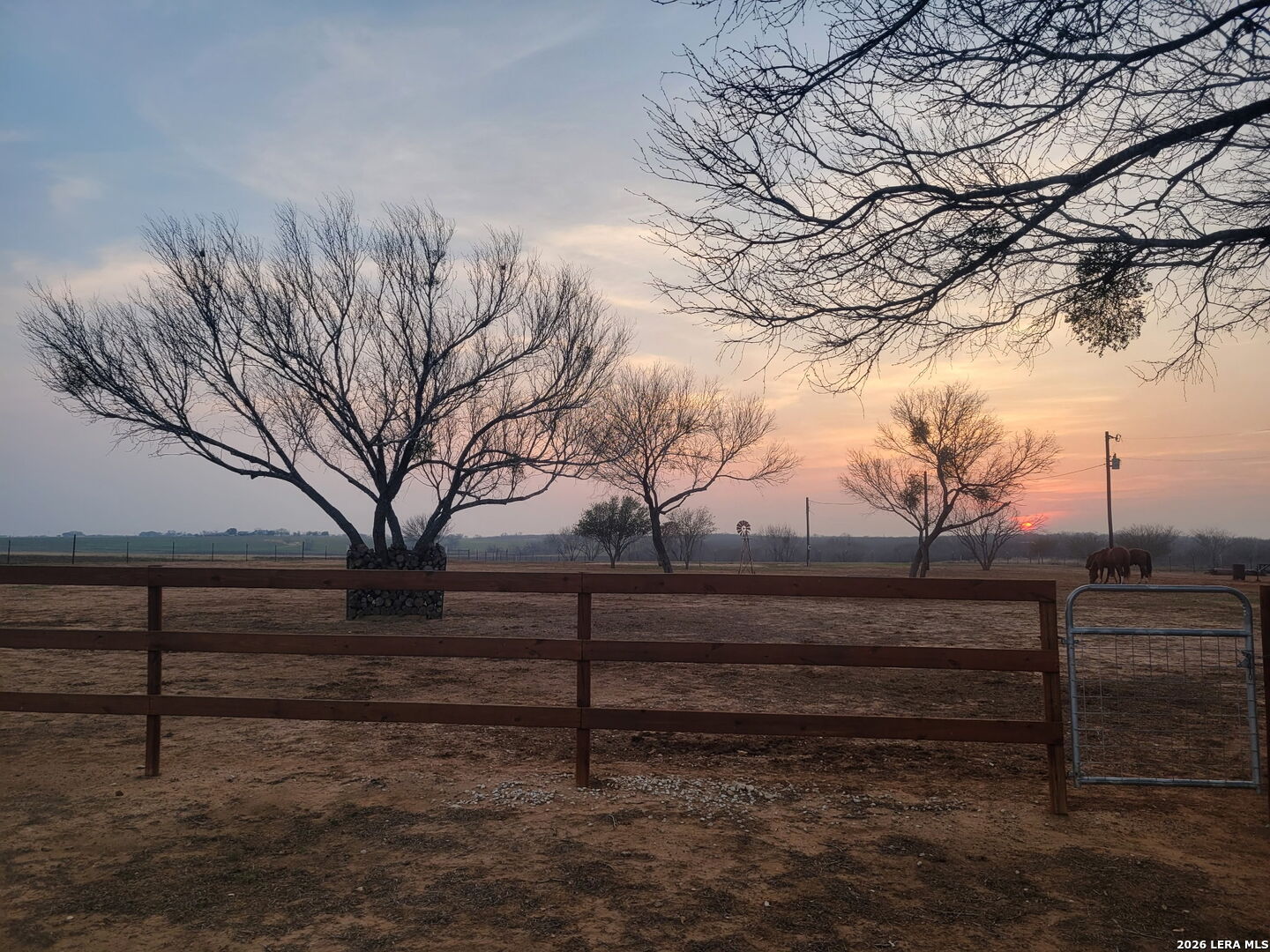 1170 Atascosa County Road 101, Floresville, TX 78114 — photo 1