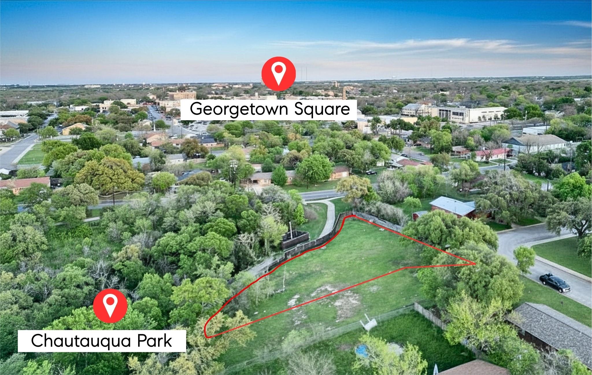 701  Montgomery St, Georgetown, TX 78626 — photo 1