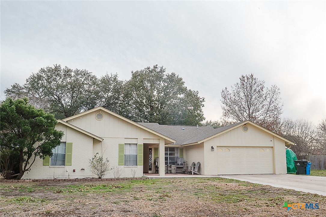 1551 Willow Creek Road, Seguin, TX 78155 — photo 1