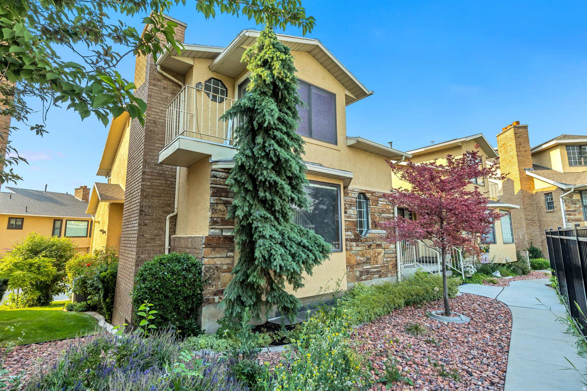 1102 E LOCH LOMOND WAY, Millcreek, UT 84117 — photo 1