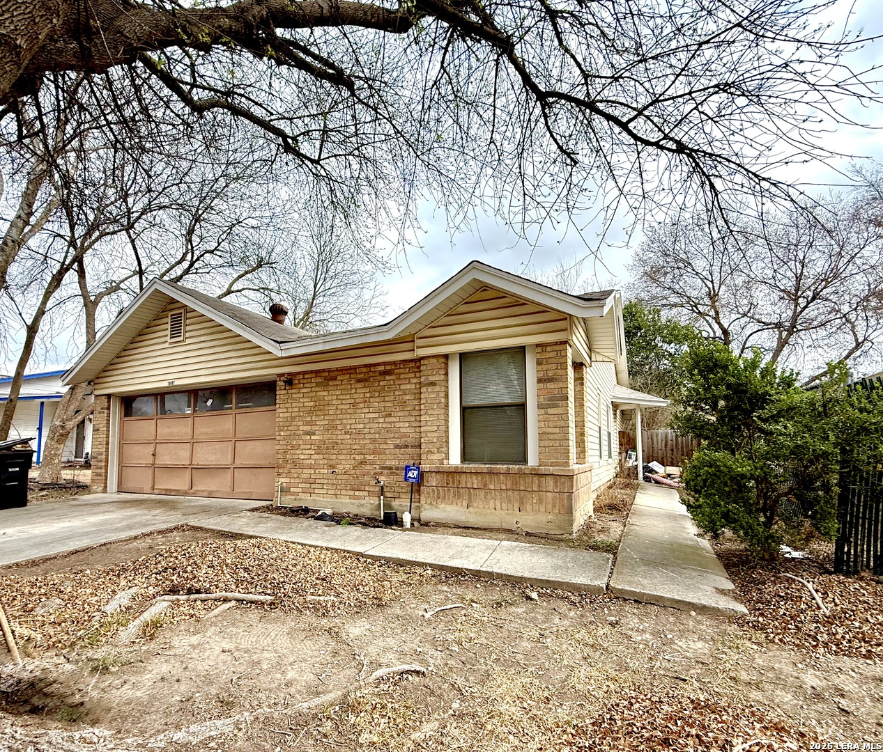 10007 Sugarloaf Dr, ,  78245 — photo 1