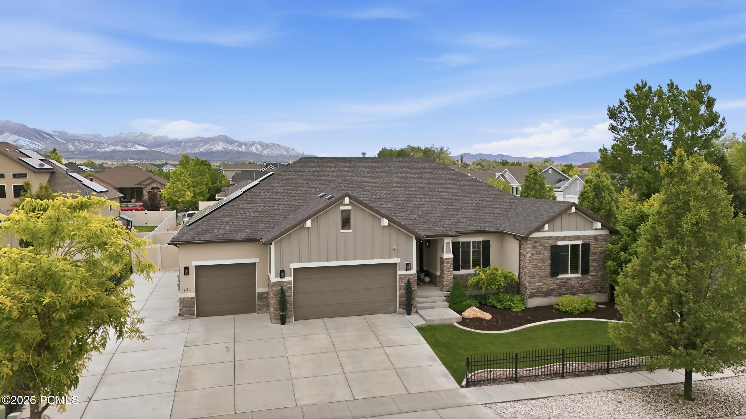 121 W Misty Brook Lane, Tooele, UT 84074 — photo 1