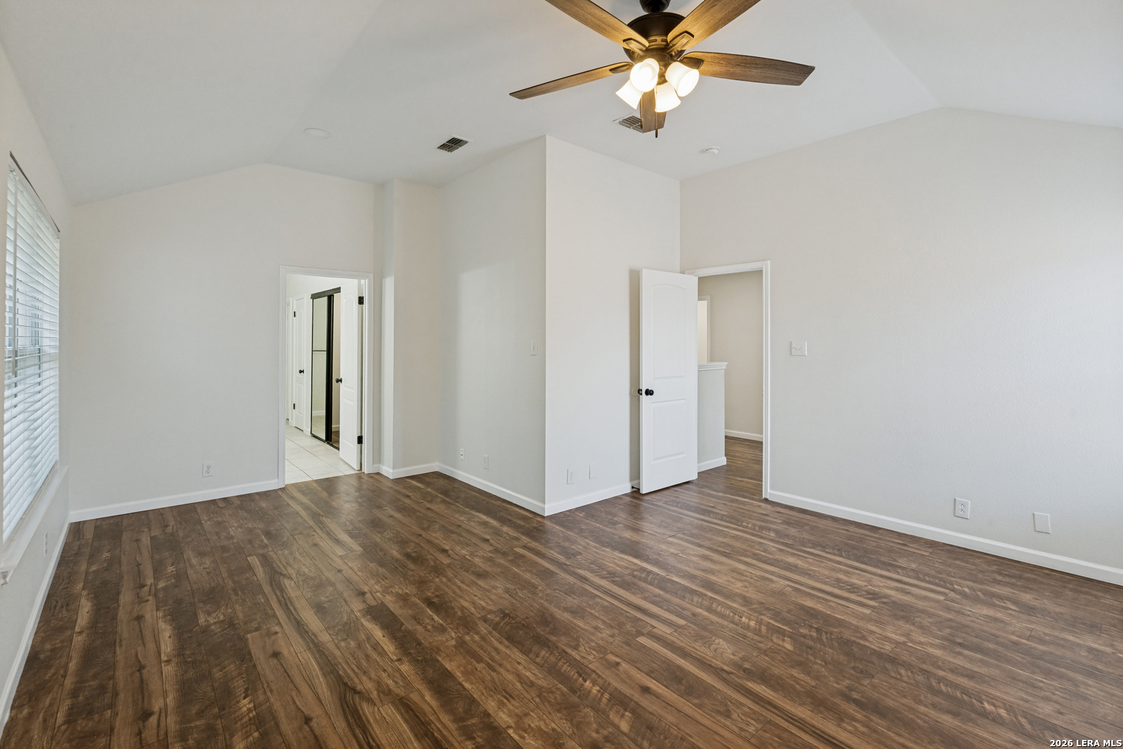 2545 WOODLAND VILLAGE PL, ,  78154 — photo 1