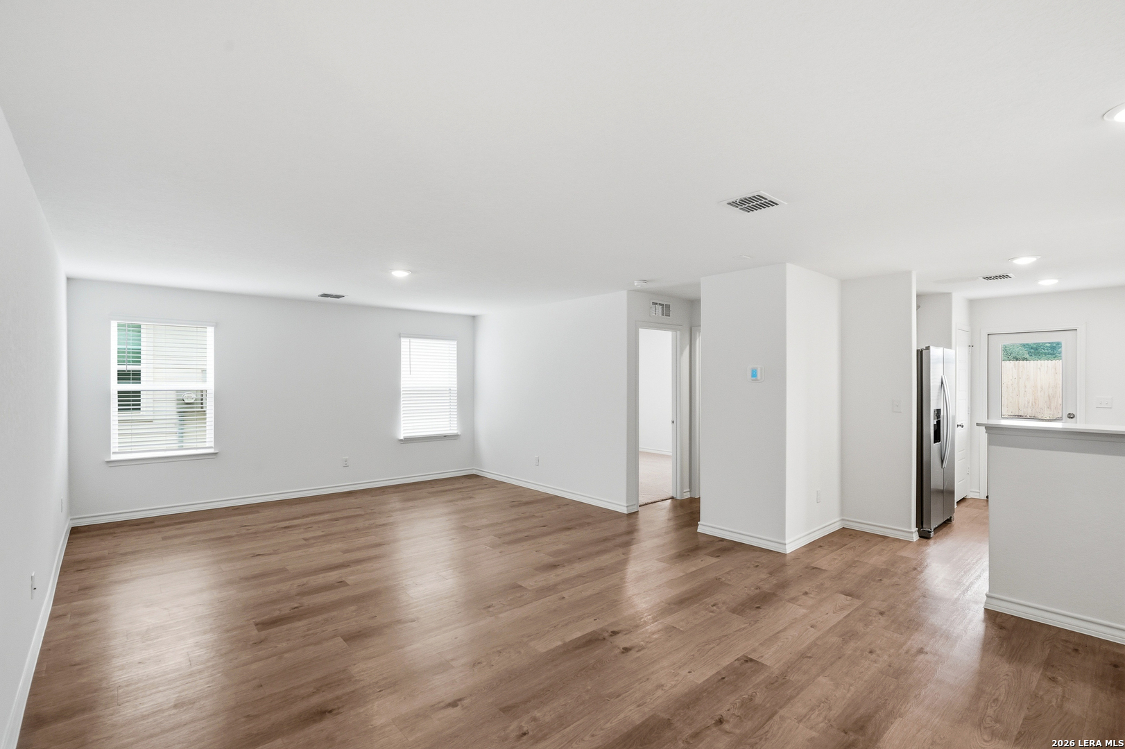 4122 BERMUDA LANE, , 78155 — photo 1