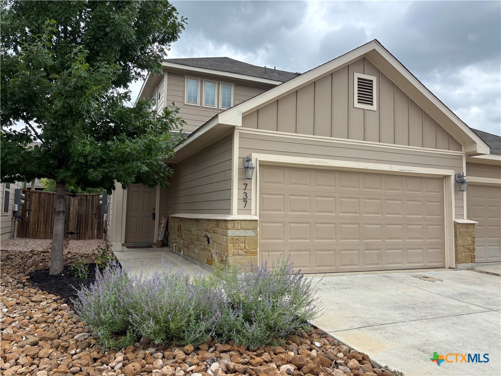 737 Milestone Park 22A, New Braunfels, TX 78130 — photo 1