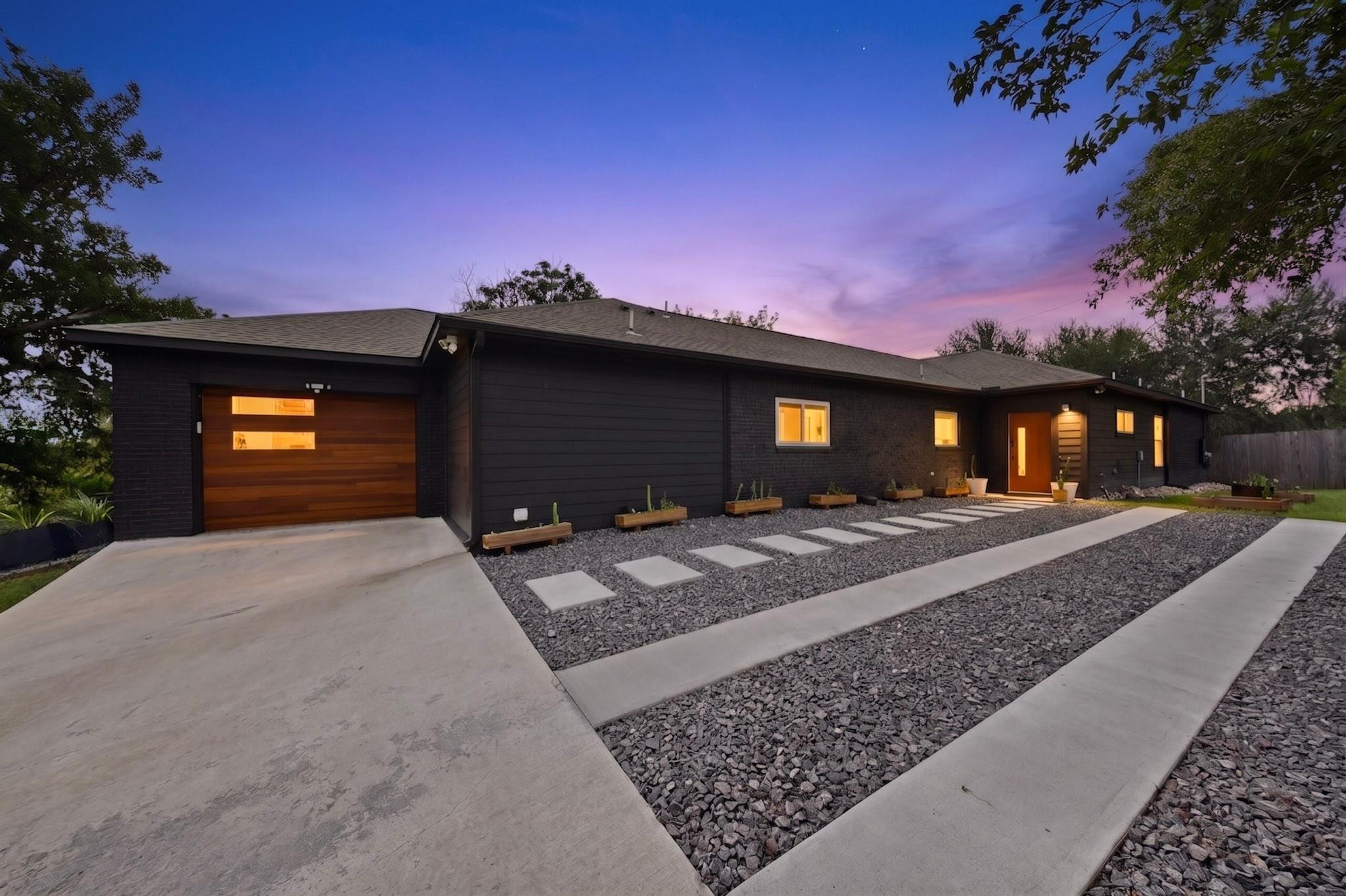 3305 Hycreek, Austin, TX 78723 — photo 1