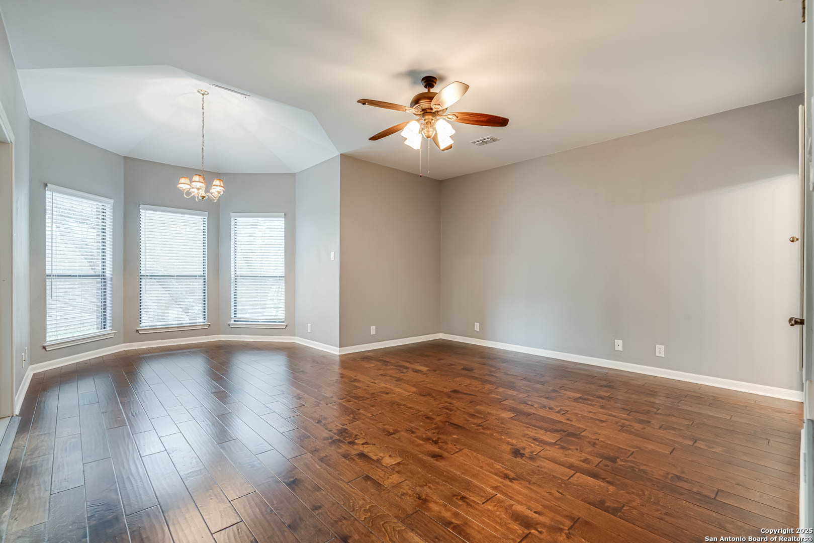 8743 PASEO OAKS, ,  78255 — photo 1
