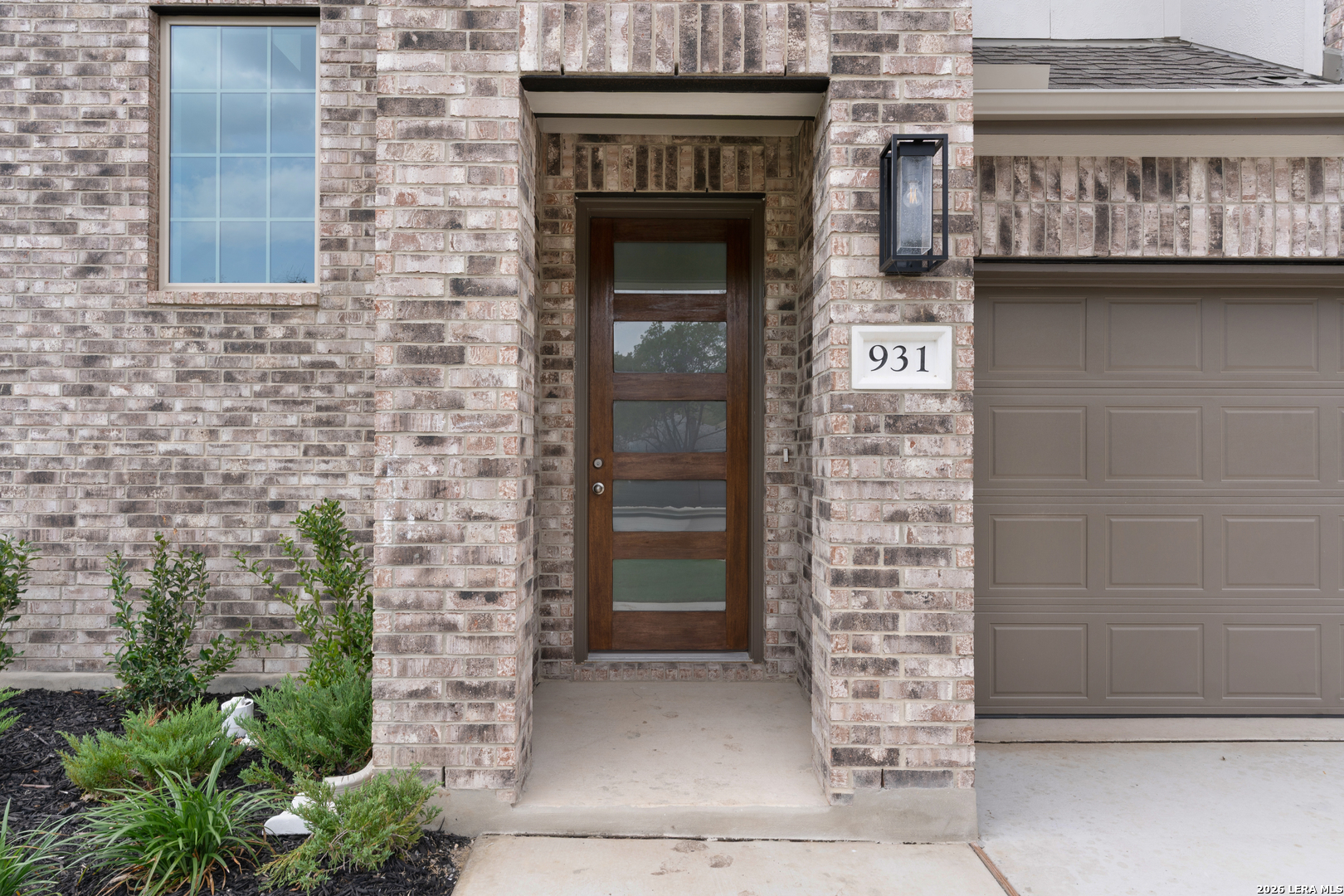 931 Creek Bed Drive, ,  78130 — photo 1