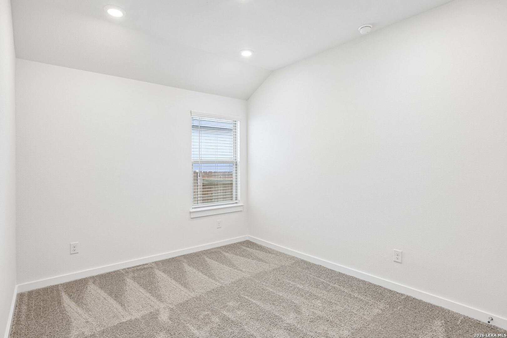 502 Salamander, ,  78666 — photo 1