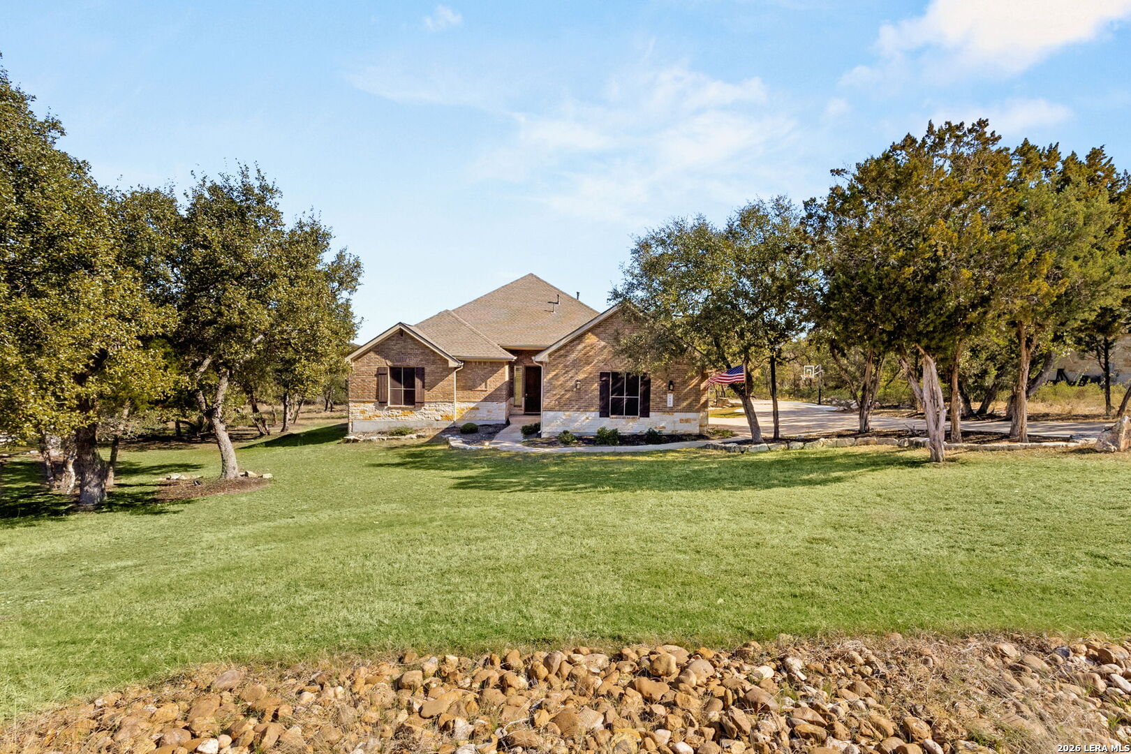 880 Haven Point, New Braunfels, TX 78132 — photo 1
