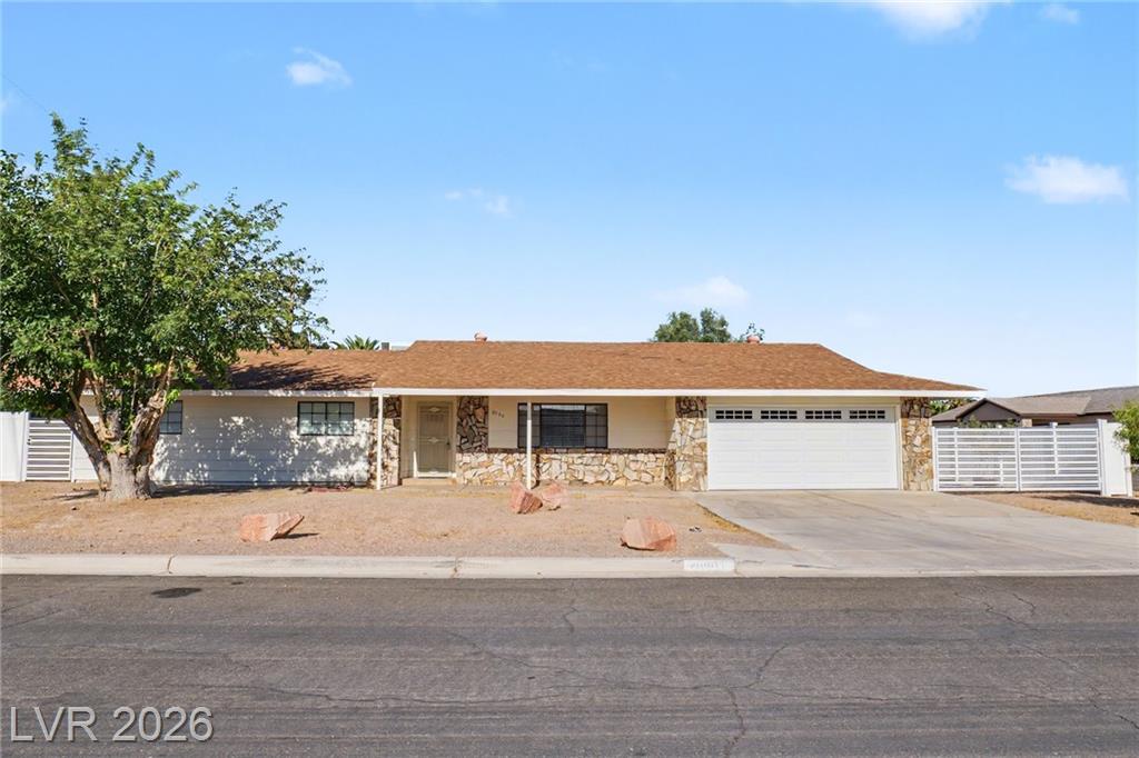 2090  Lucerne Street, Las Vegas, NV 89104 — photo 1