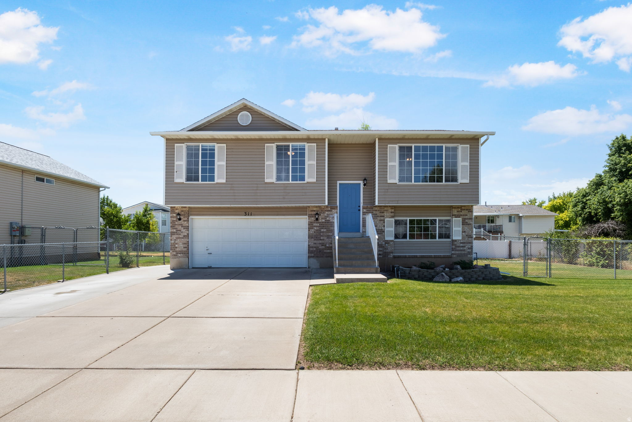 311 W 1850 S, Clearfield, UT 84015 — photo 1