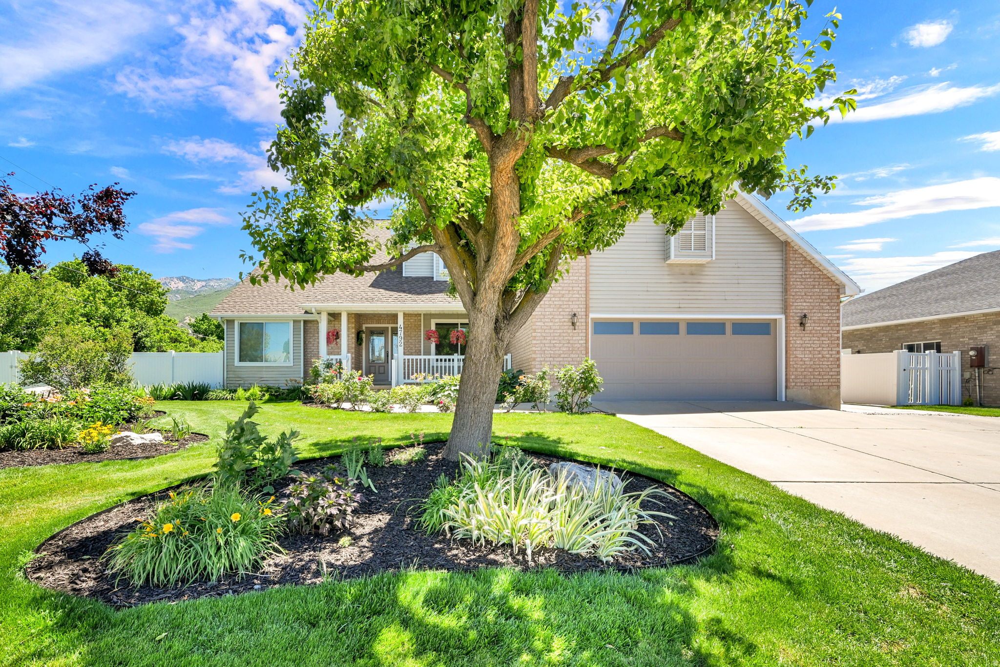 4792  GLASMANN WAY, South Ogden, UT 84403 — photo 1