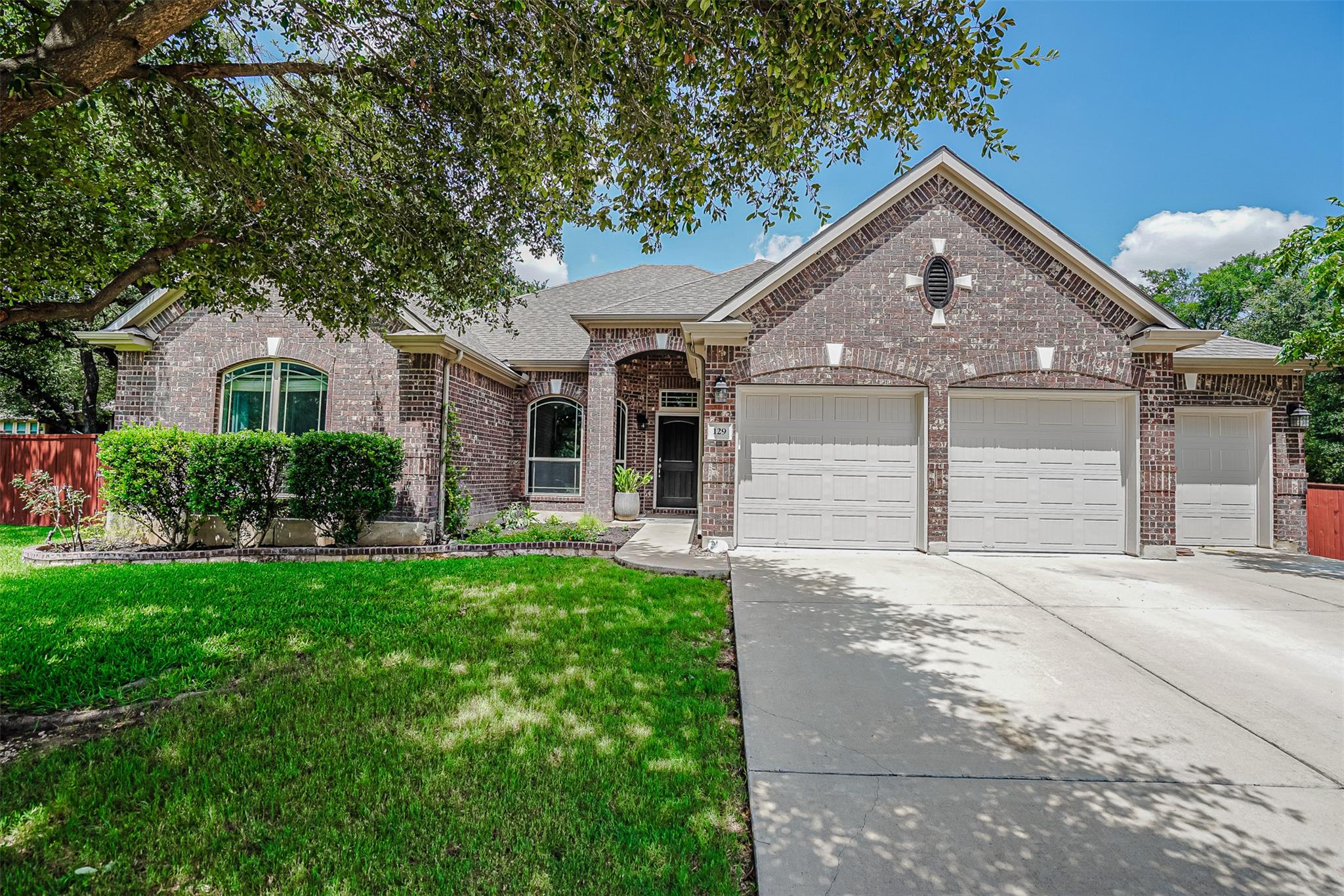 129 Lake Whitney, Georgetown, TX 78628 — photo 1