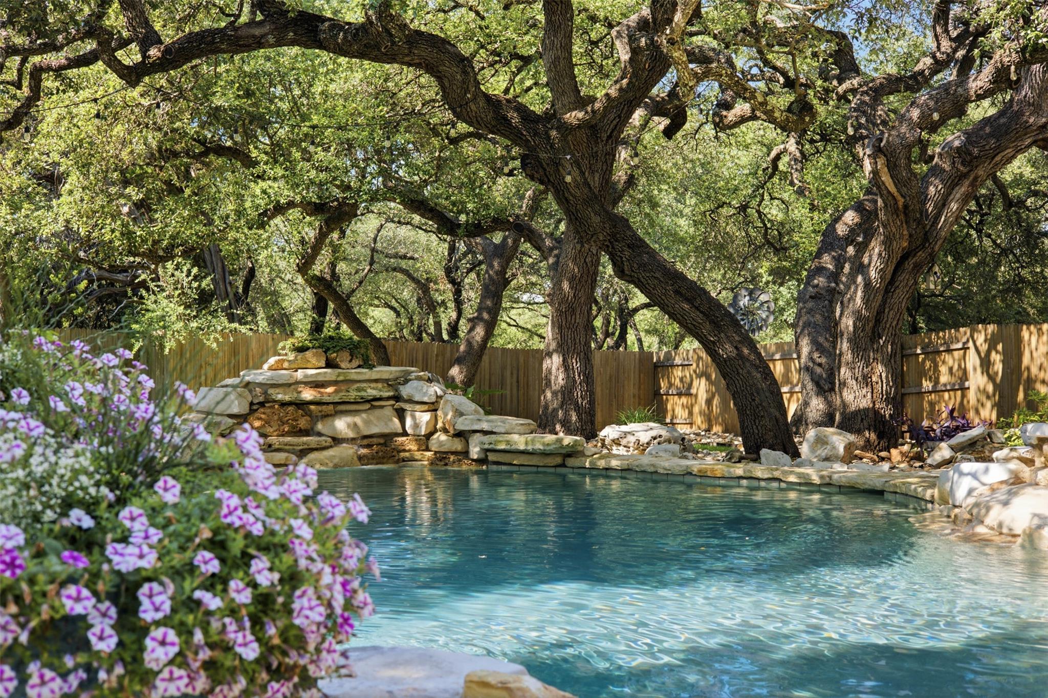 256 Fannin Battleground, Georgetown, TX 78628 — photo 1