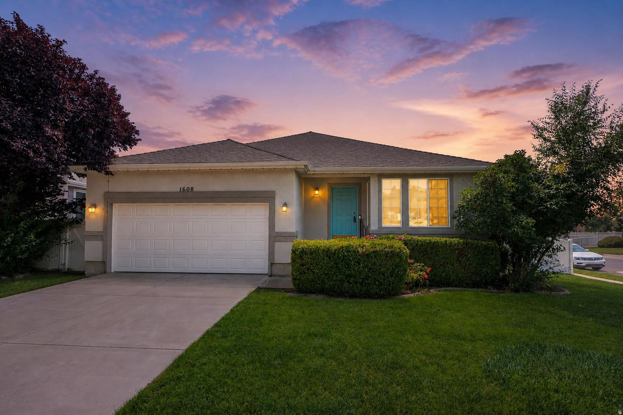 1608 N ST ANDREWS DR, Farmington, UT 84025 — photo 1