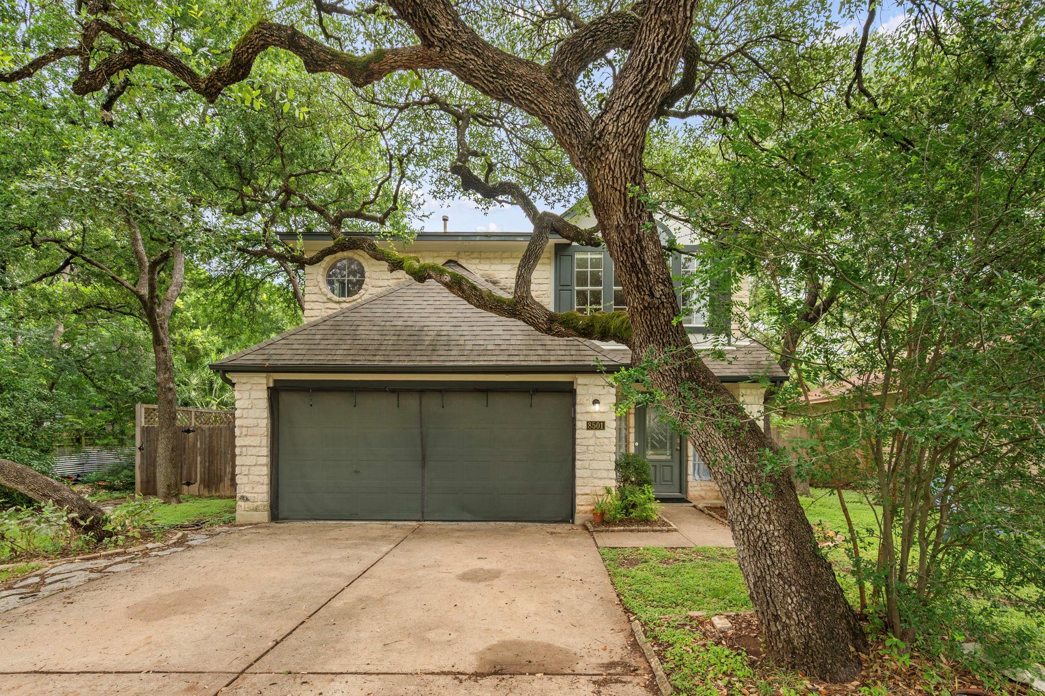 8501 Abilene, Austin, TX 78749 — photo 1