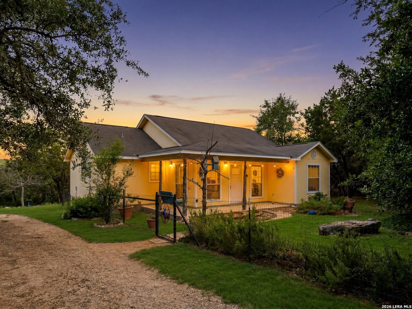 2765 Rocky Ridge Loop, Canyon Lake, TX 78133 — photo 1