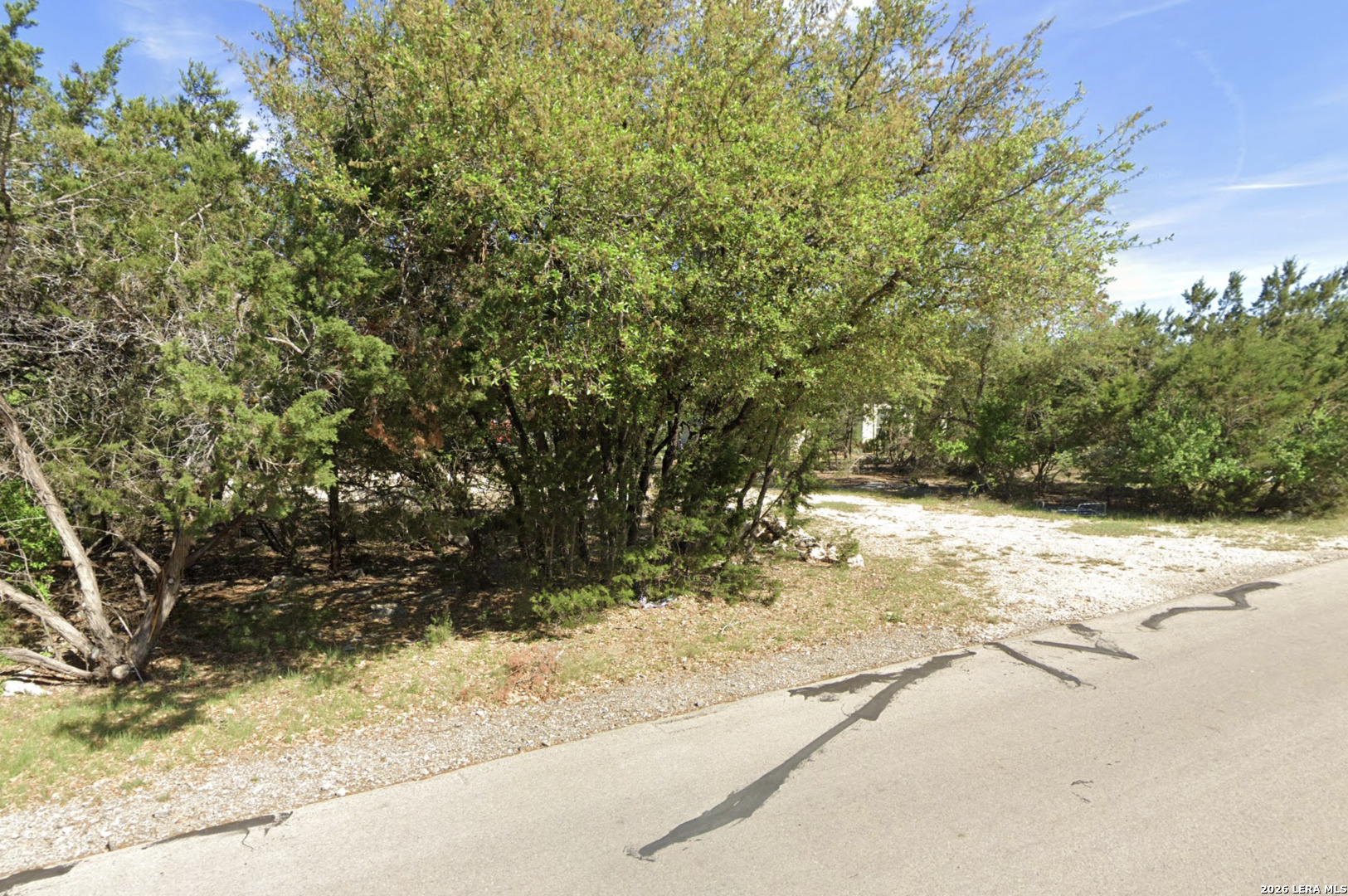 1005 Deep Water, , 78070 — photo 1