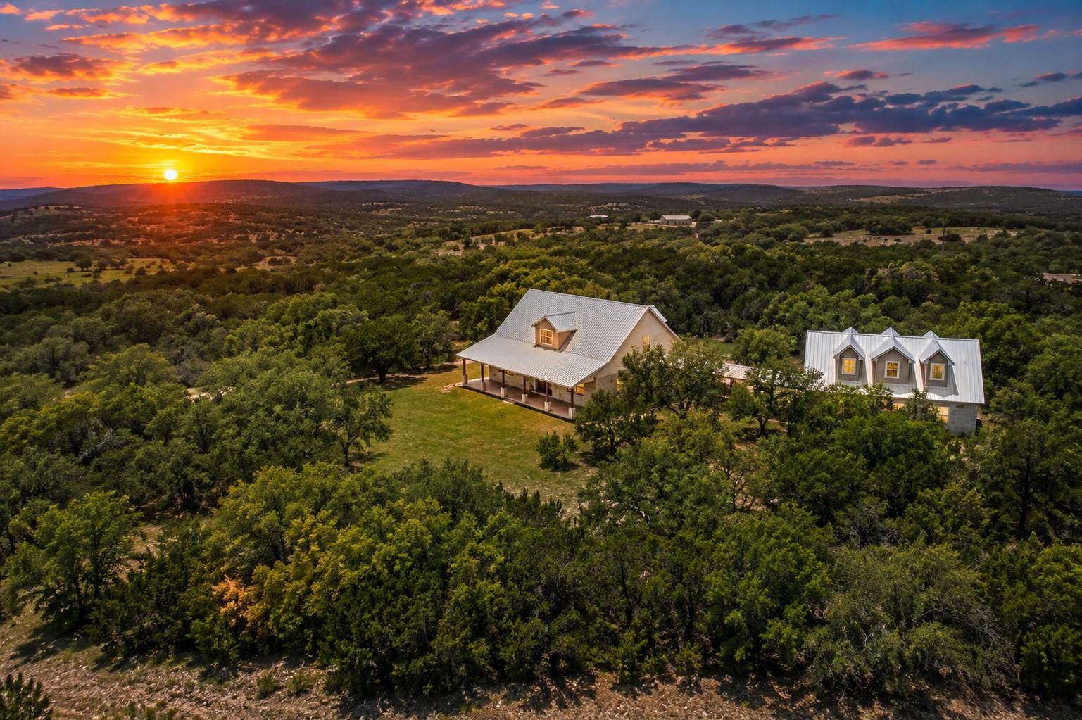 251 Seth, Dripping Springs, TX 78620 — photo 1