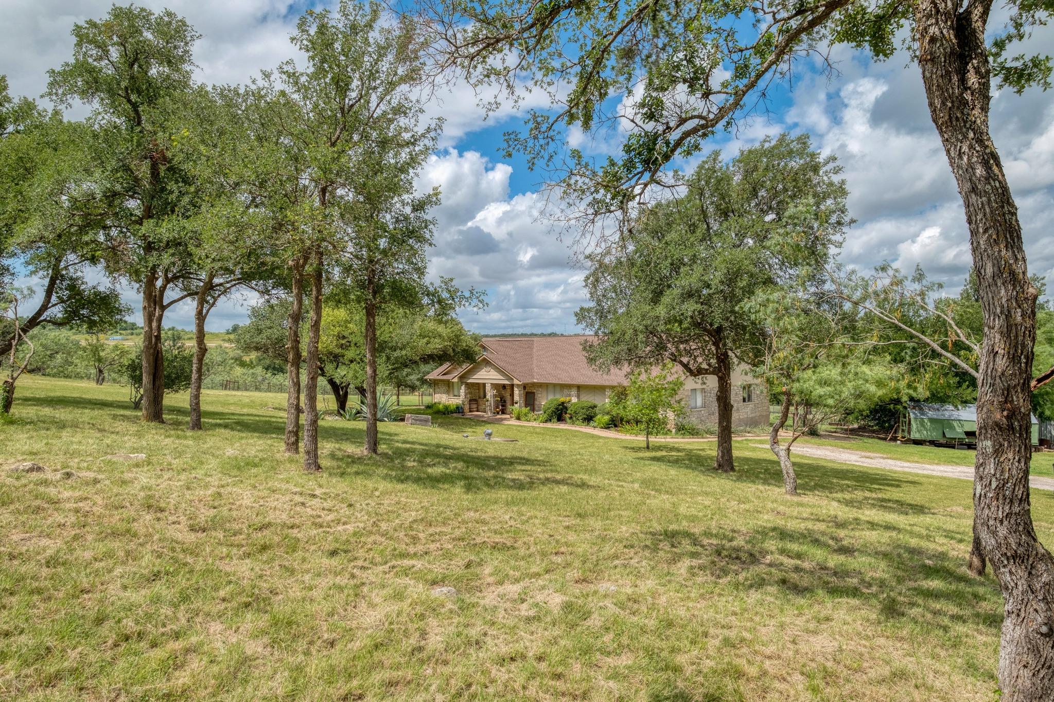 701 Berry, Georgetown, TX 78626 — photo 1